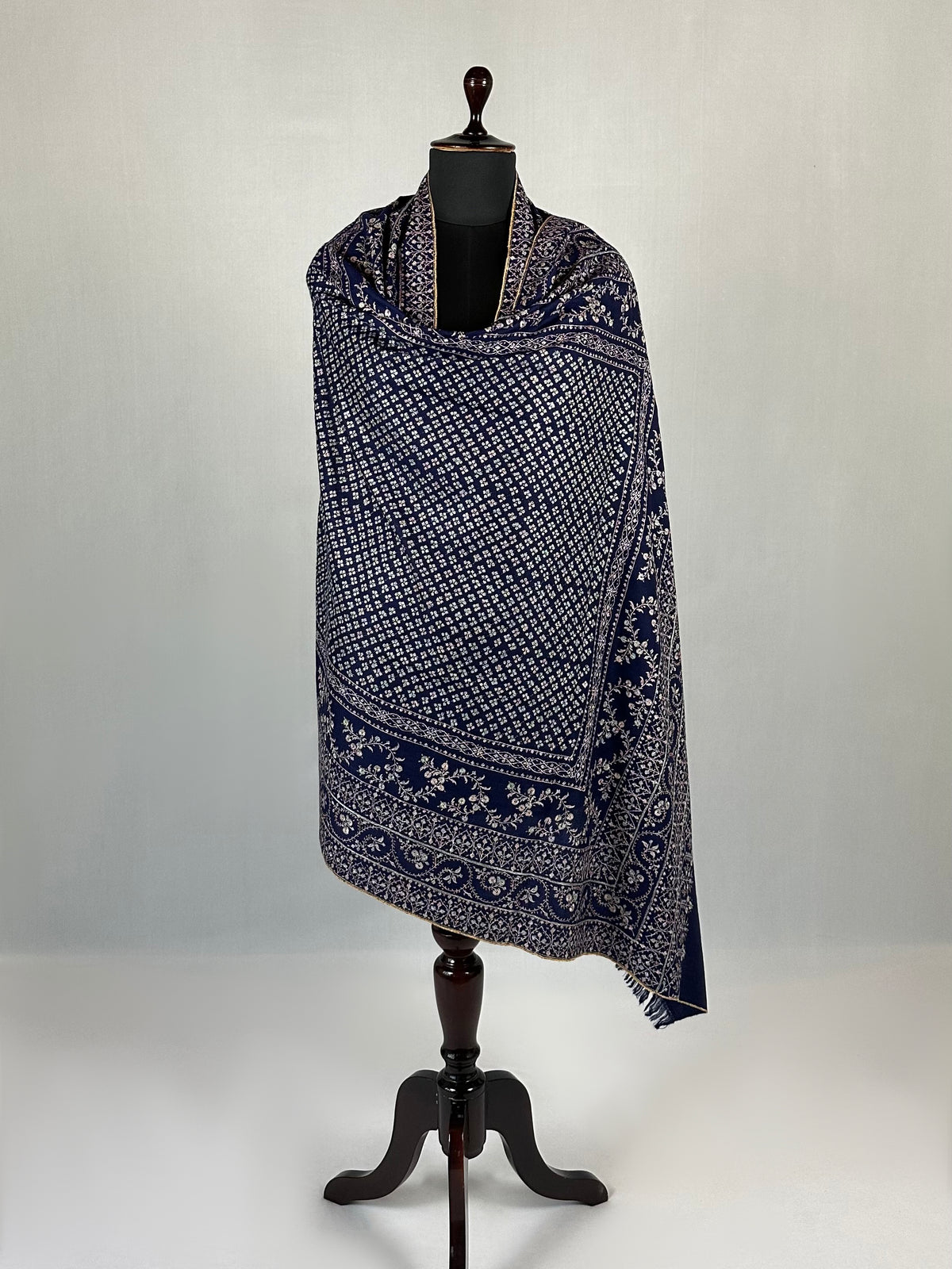 Pashmina Handloom Sozni Shawl