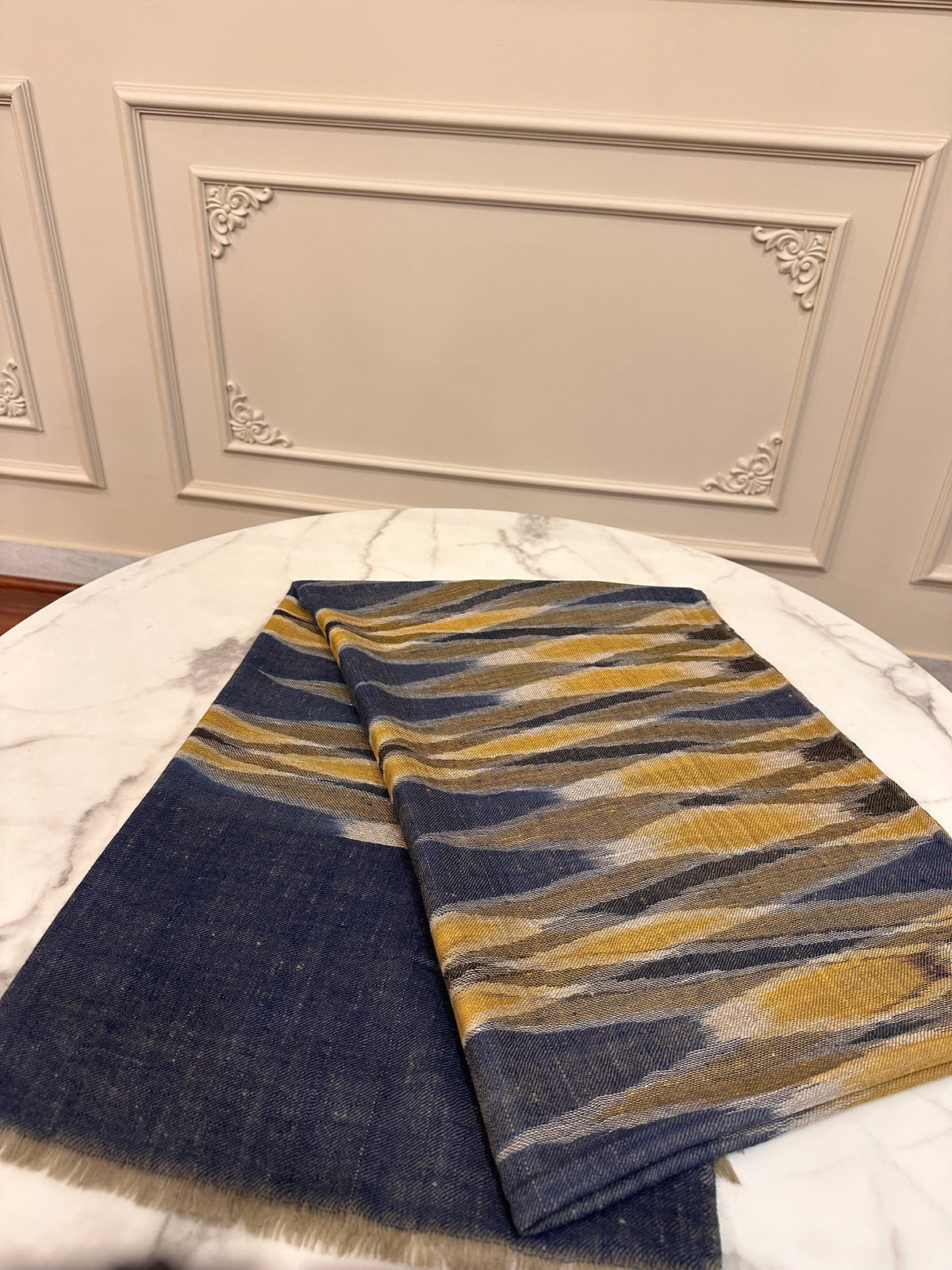 Pashmina Handloom Ikat Stole