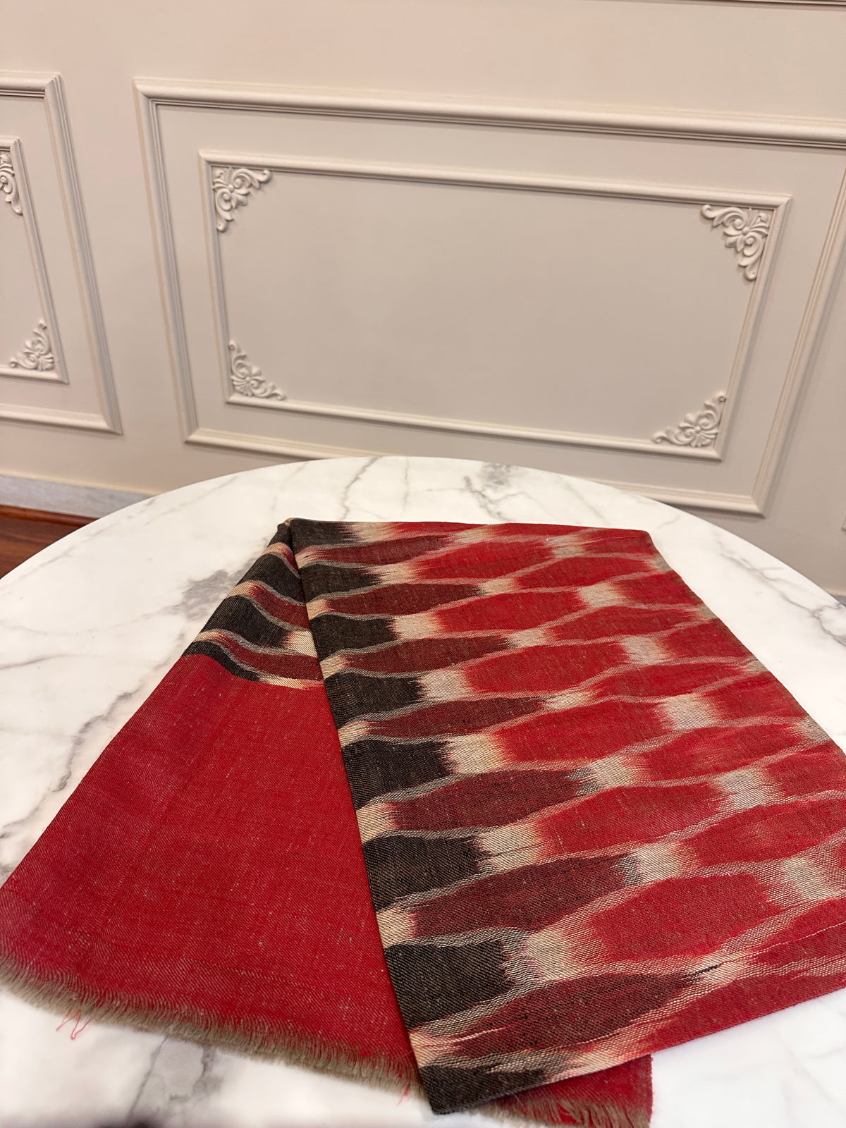 Pashmina Handloom Ikat Stole