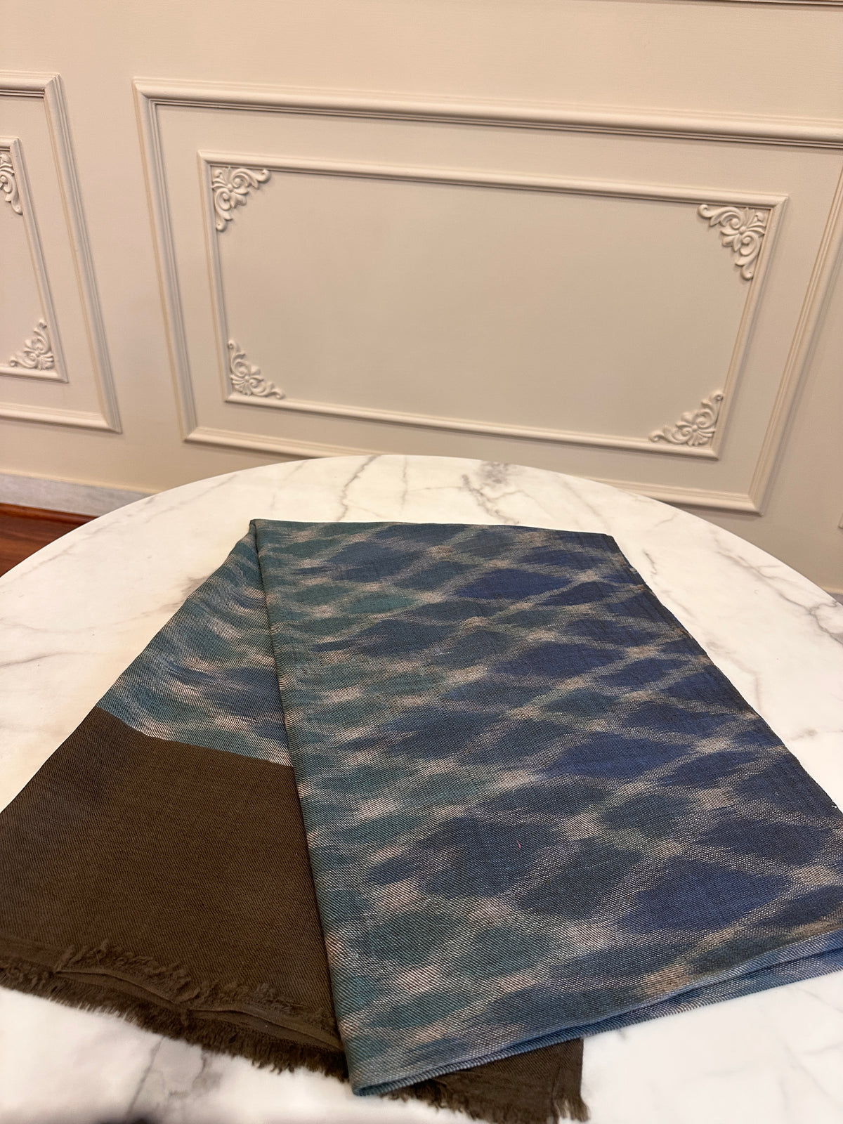 Pashmina Handloom Ikat Stole