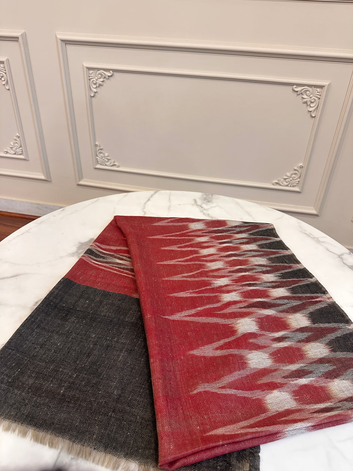 Pashmina Handloom Ikat Stole