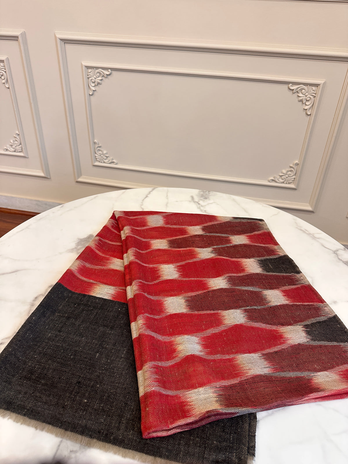 Pashmina Handloom Ikat Stole