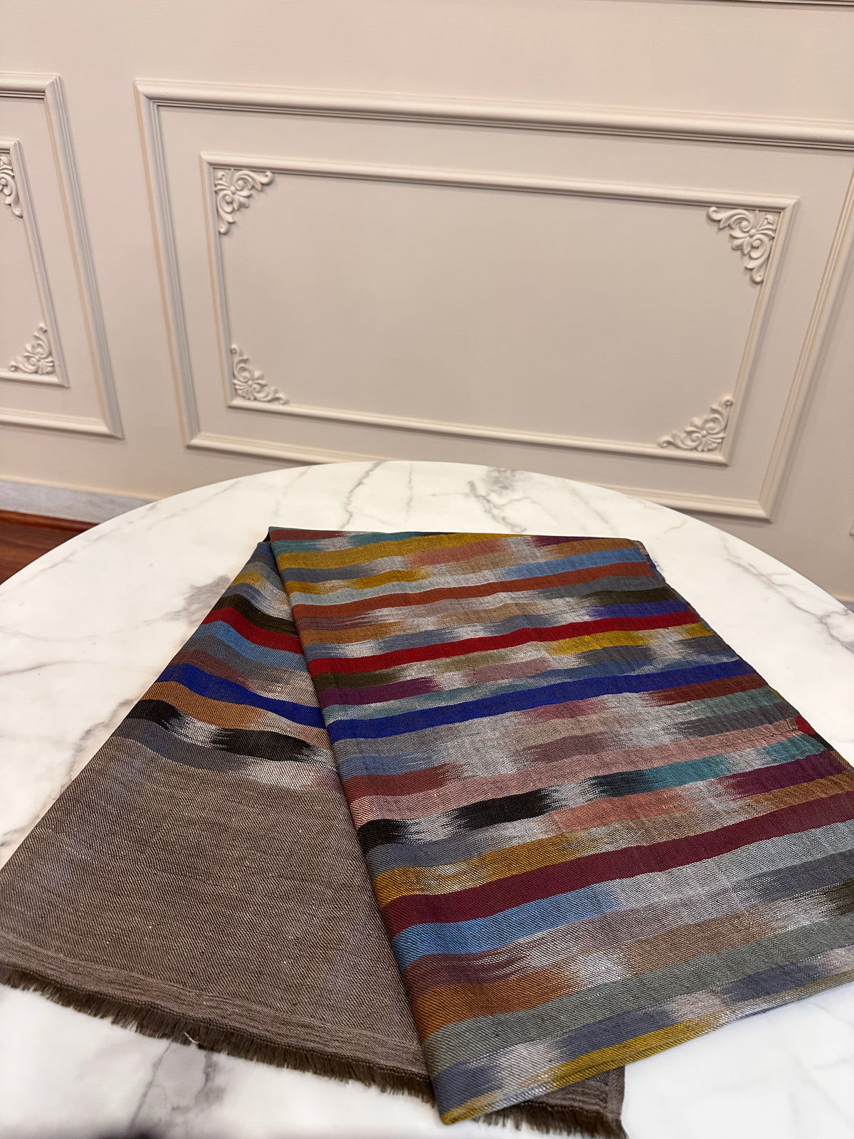 Pashmina Handloom Ikat Stole