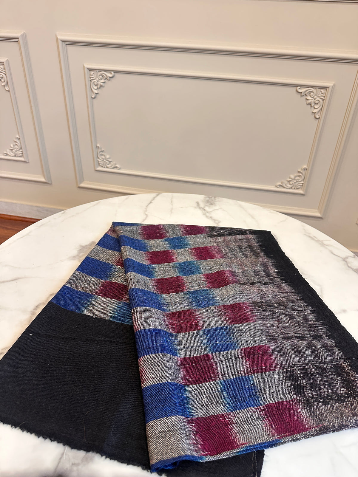 Pashmina Handloom Ikat Stole