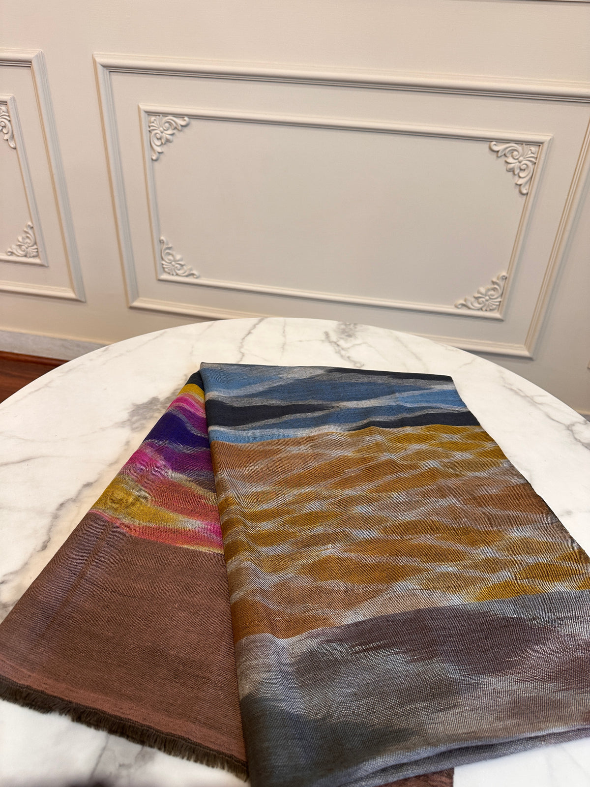 Pashmina Handloom Ikat Stole