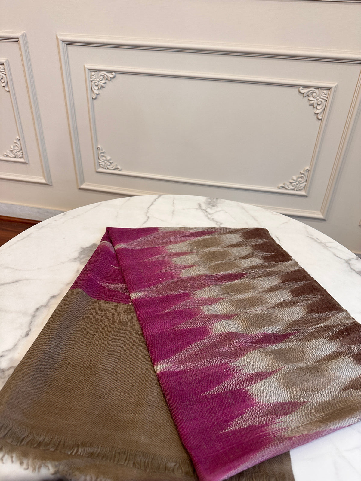 Pashmina Handloom Ikat Stole
