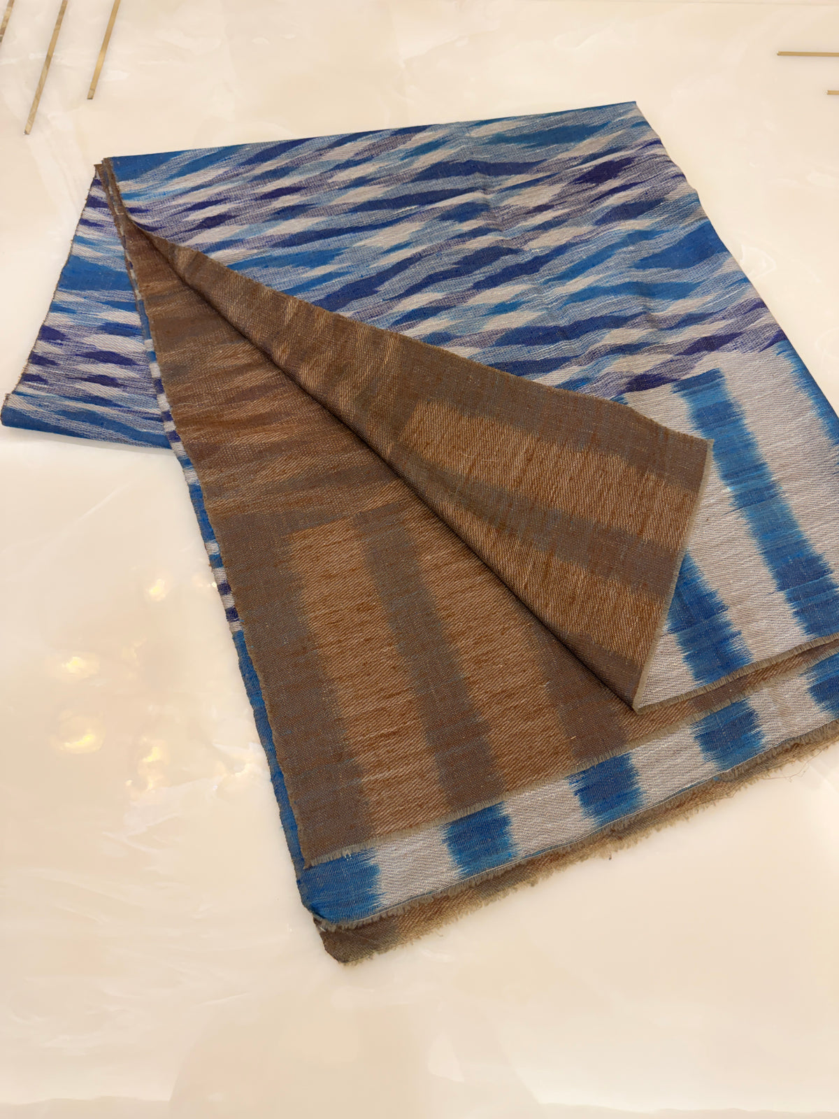 Pashmina Handloom Ikat Reversible Shawl