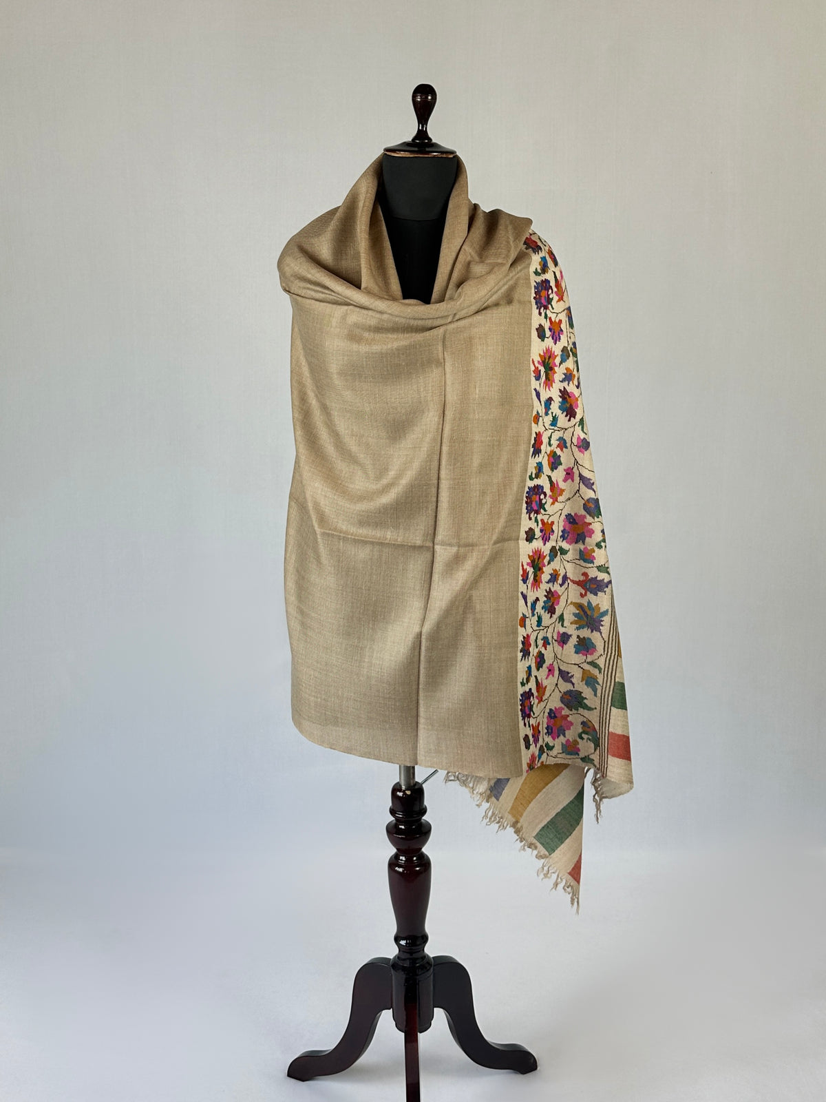 Pashmina Women's Handloom Kani Shawl