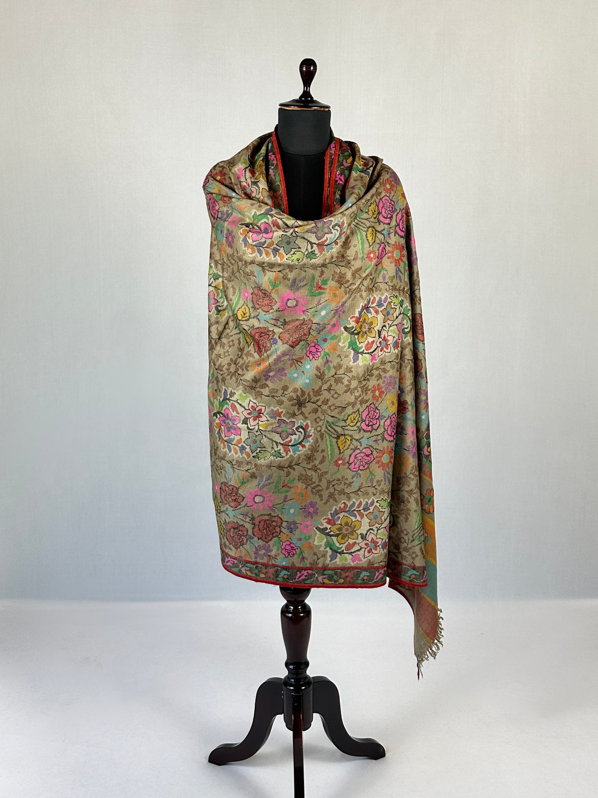 Pashmina Women's Handloom Kani Shawl
