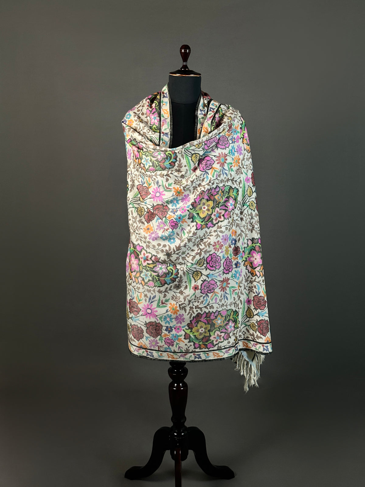 Pashmina Women's Handloom Kani Shawl