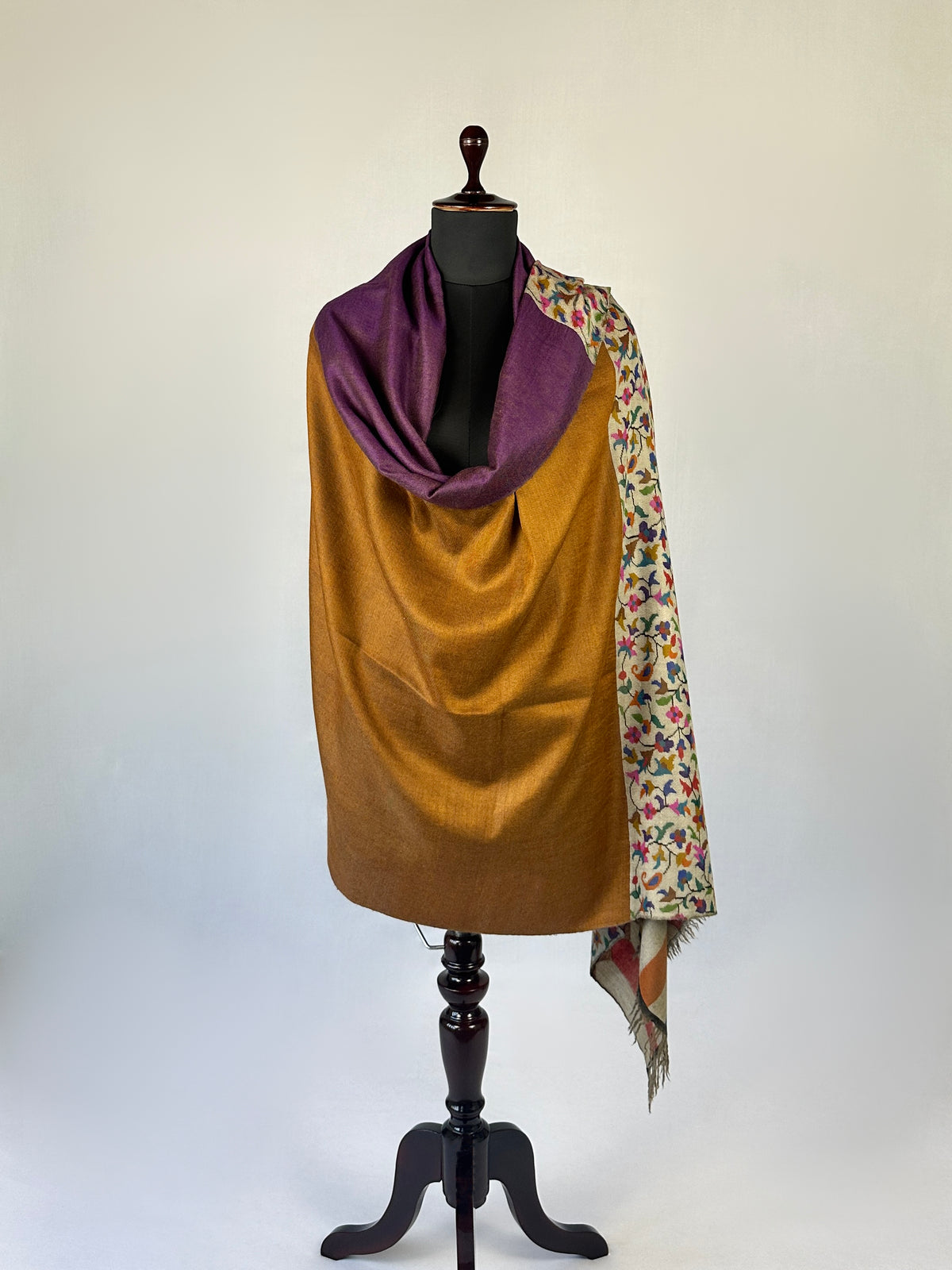 Pashmina Unisex Handloom Kani Shawl