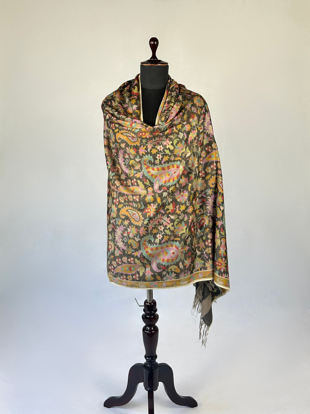Pashmina Women's Handloom Kani Shawl