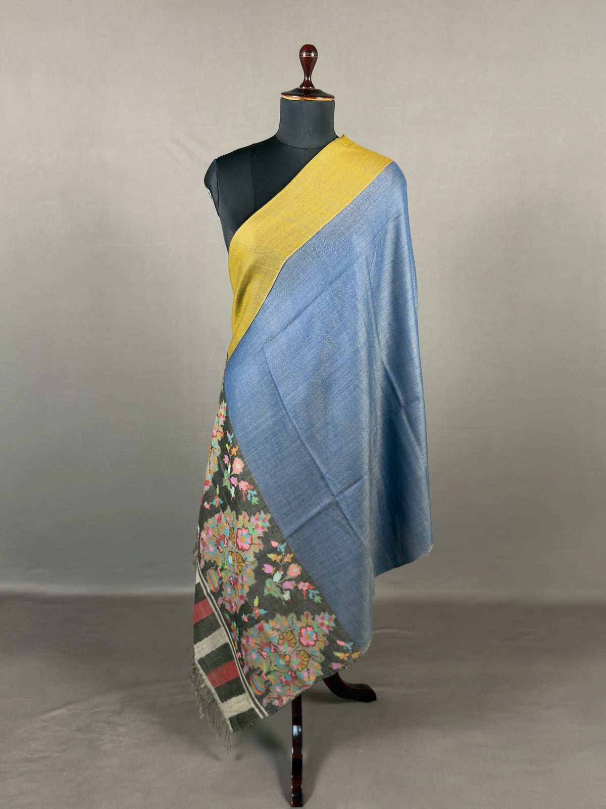 Pashmina Women's Handloom Kani Shawl
