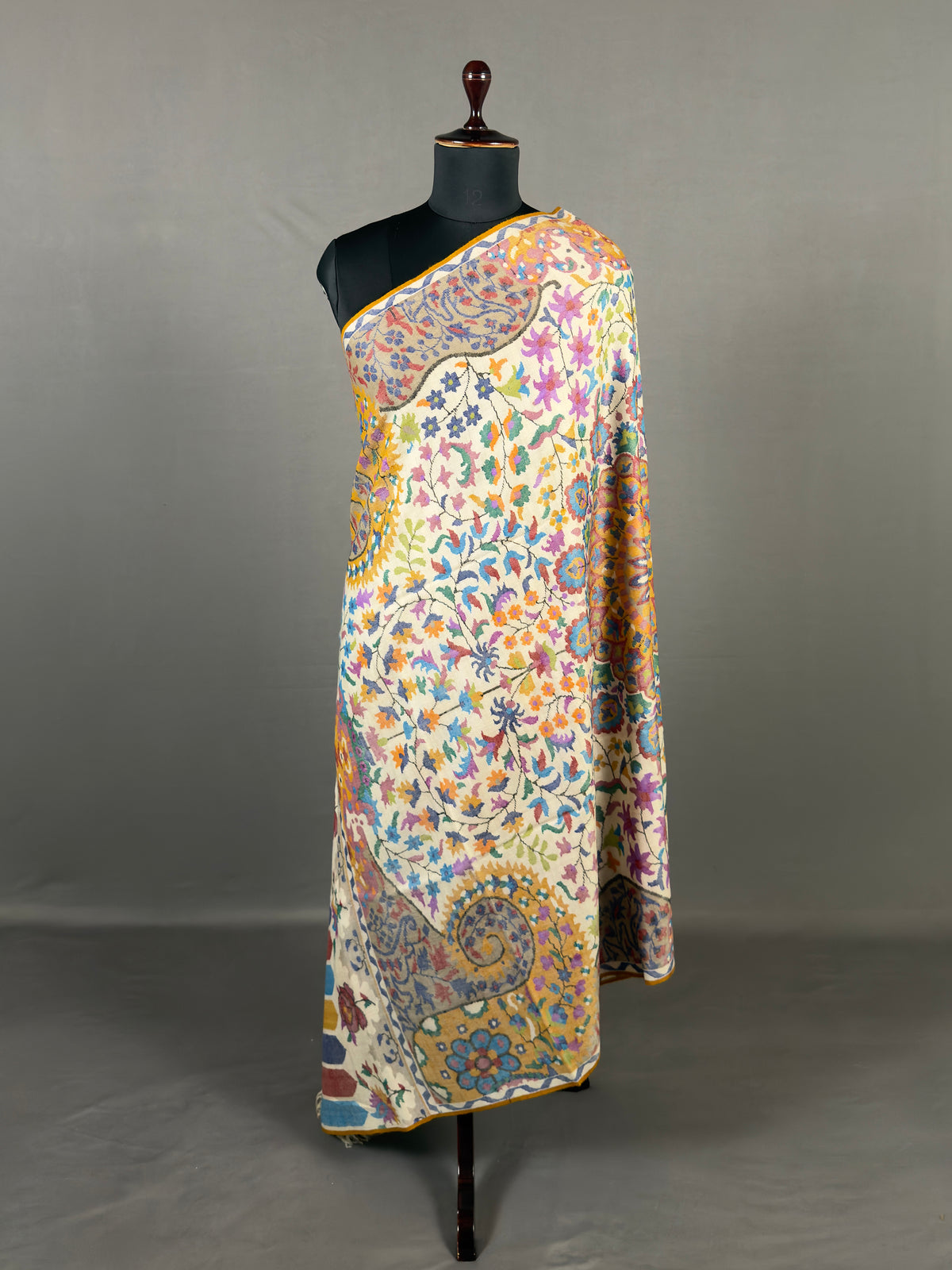 Pashmina Women's Handloom Kani Shawl