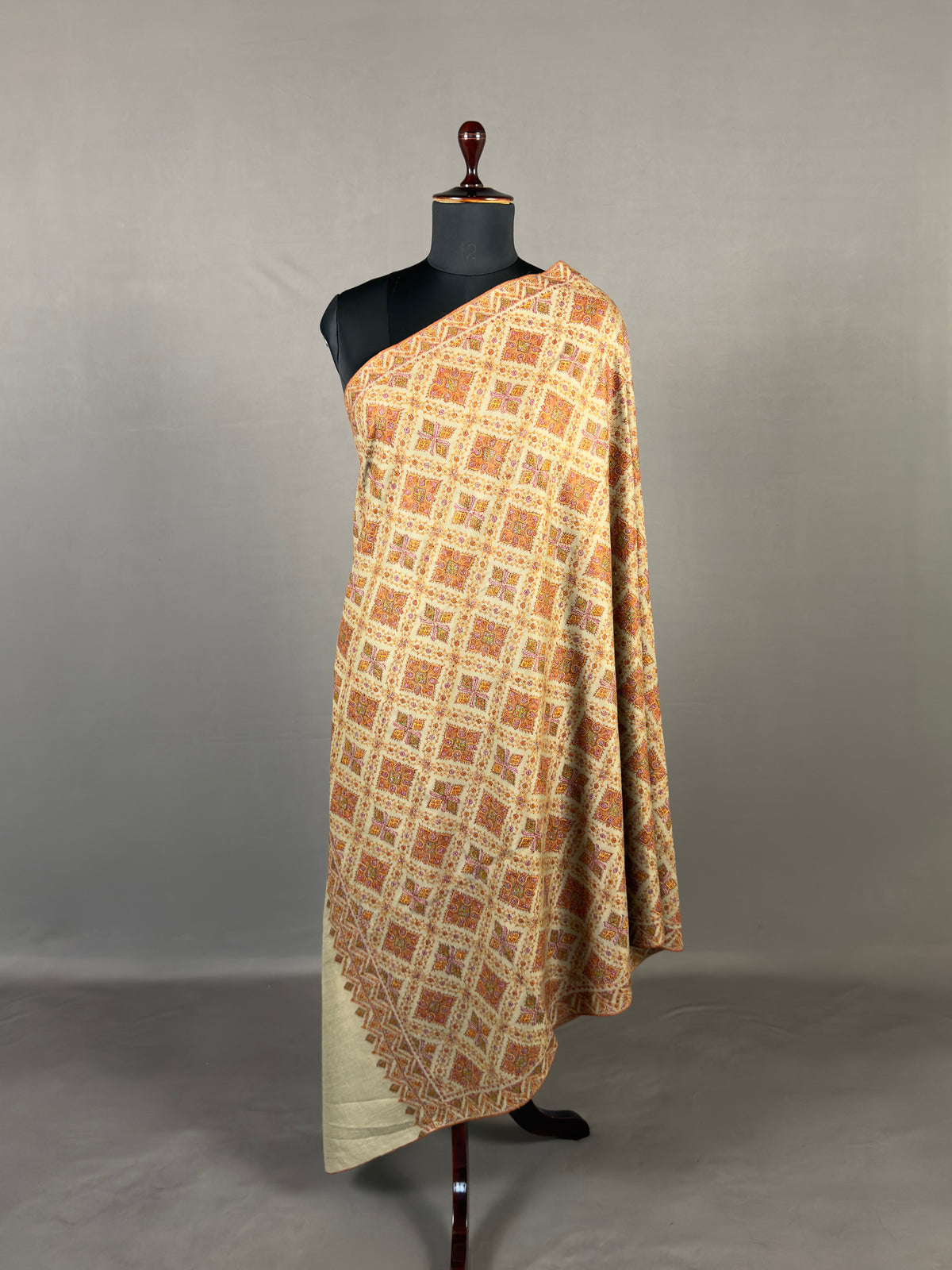 Pashmina Women's Handloom Sozni Shawl