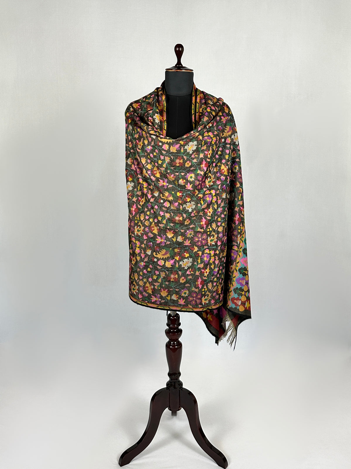 Pashmina Women's Handloom Kani Shawl