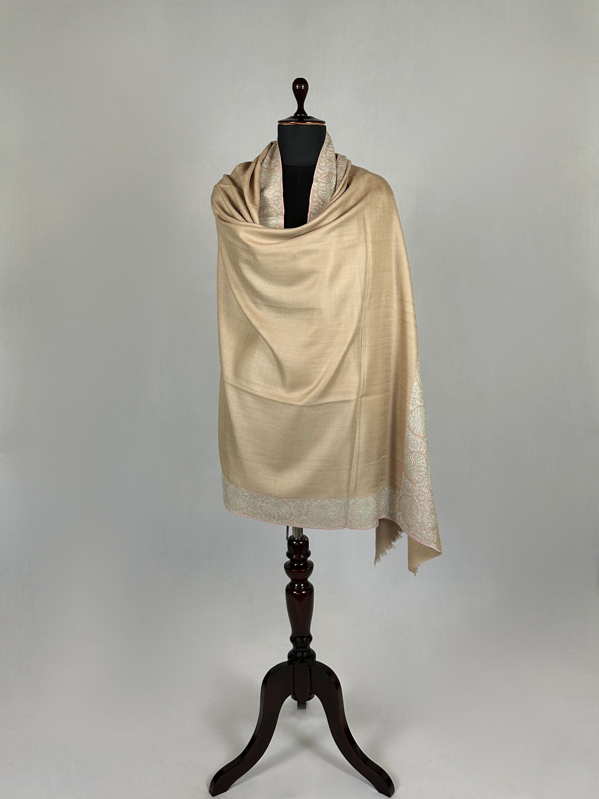 Pashmina Handloom Sozni Shawl