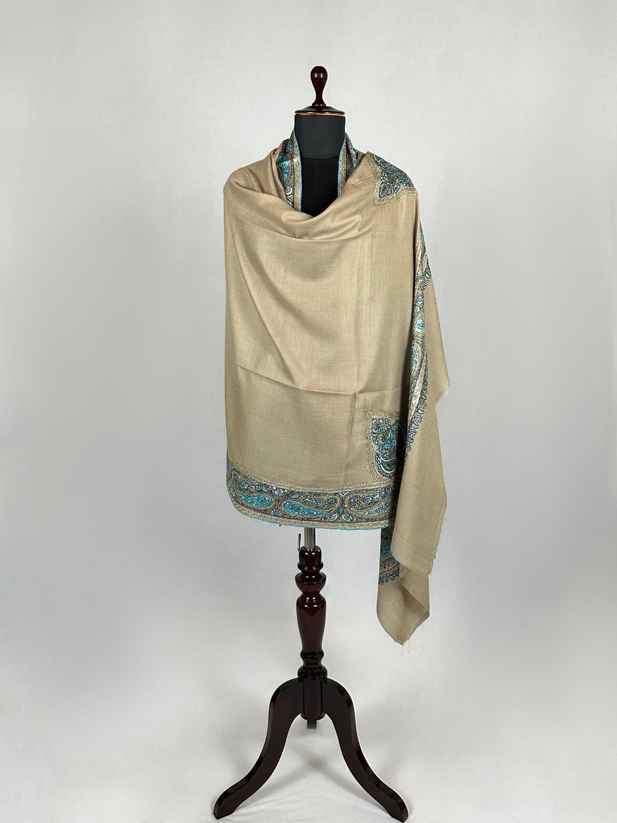 Pashmina Handloom Paper Mache'-Tilla Shawl