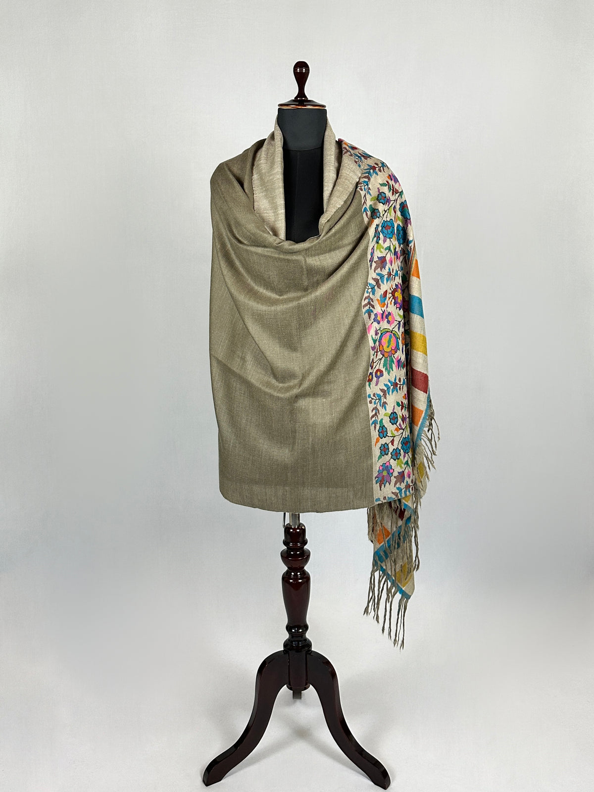 Pashmina Women's Handloom Kani Shawl
