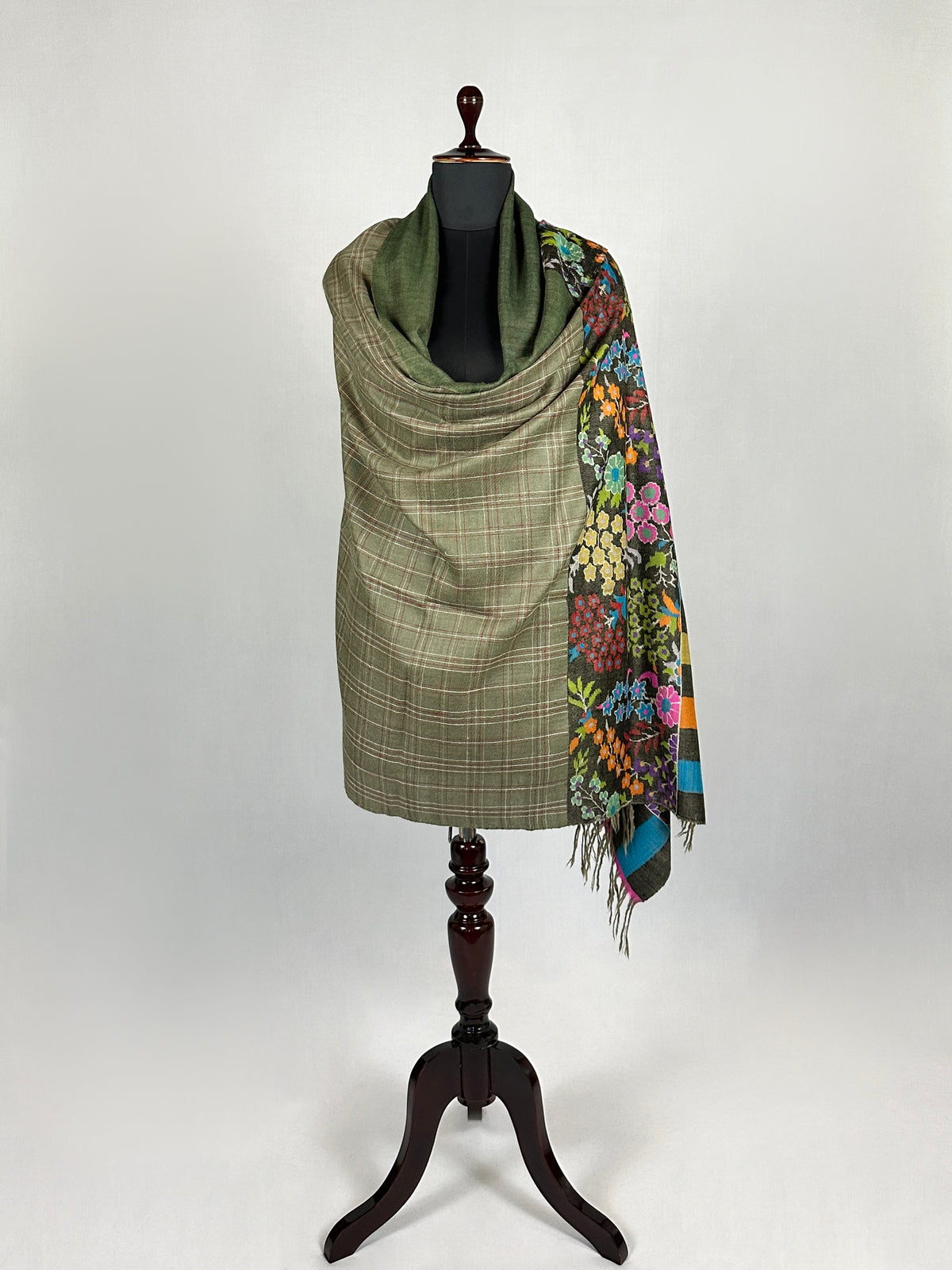 Pashmina Women's Handloom Kani Shawl