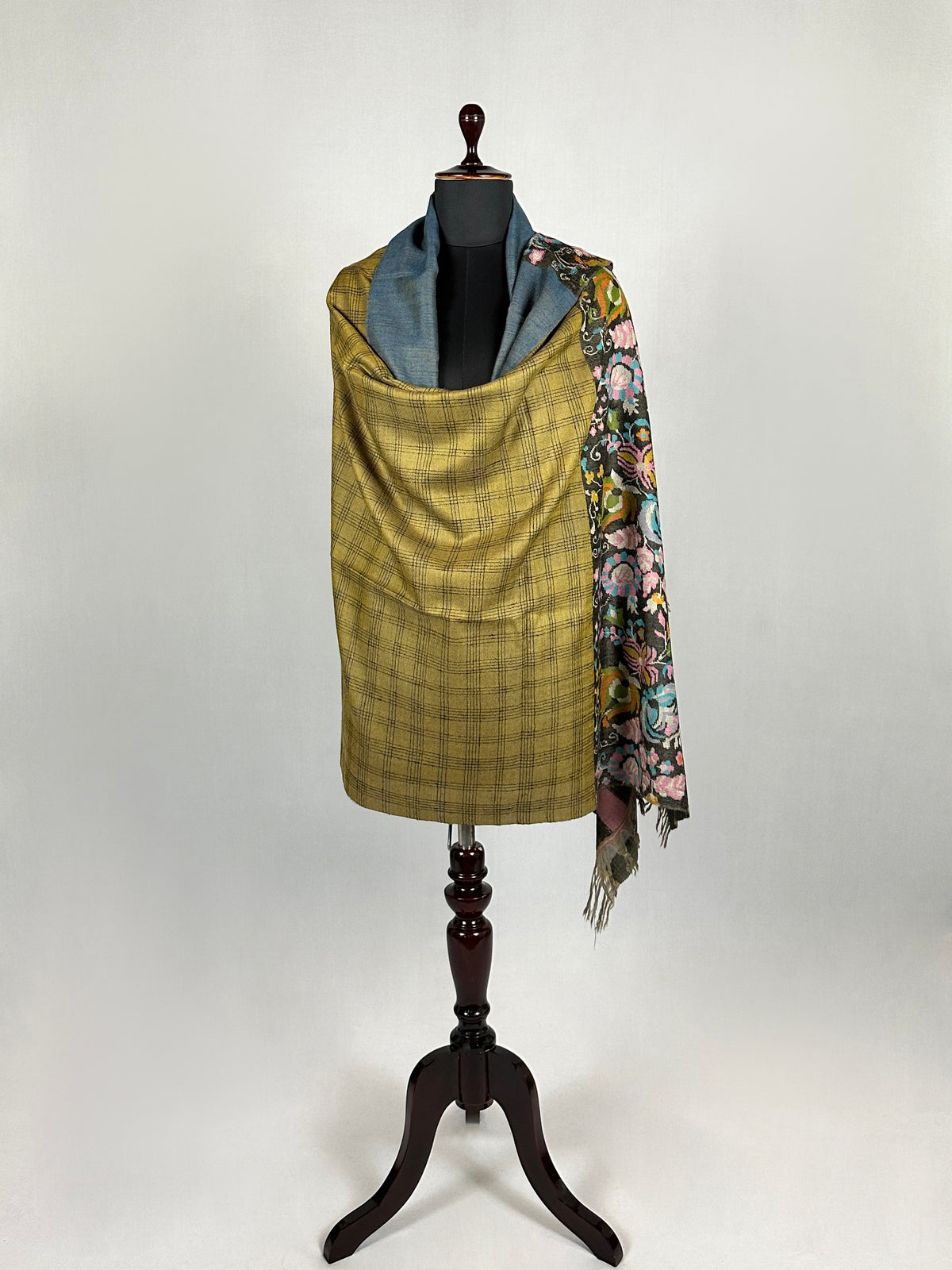 Pashmina Women's Handloom Kani Shawl