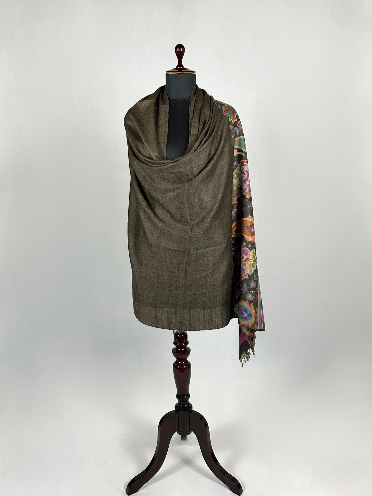 Pashmina Women's Handloom Kani Shawl