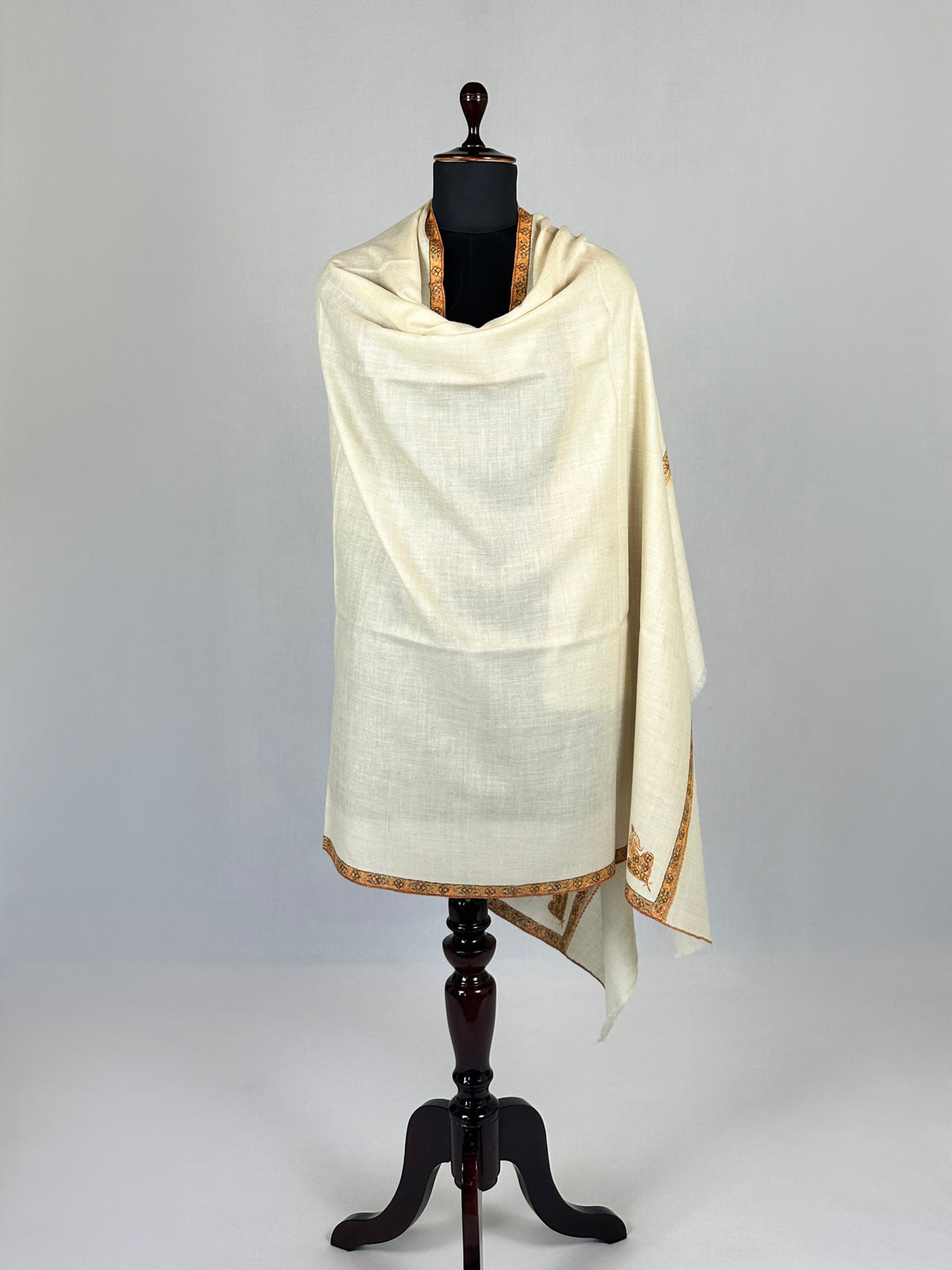 Pashmina Handloom Sozni Shawl