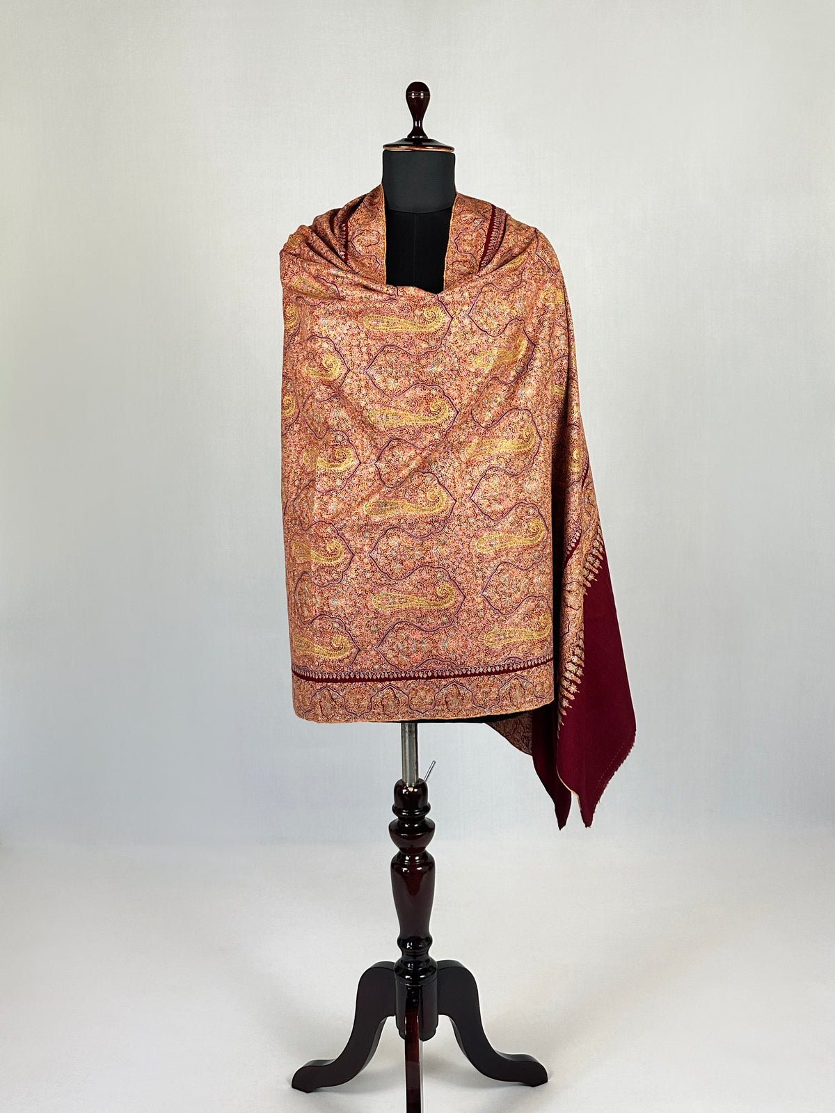 Pashmina Handloom Sozni Shawl