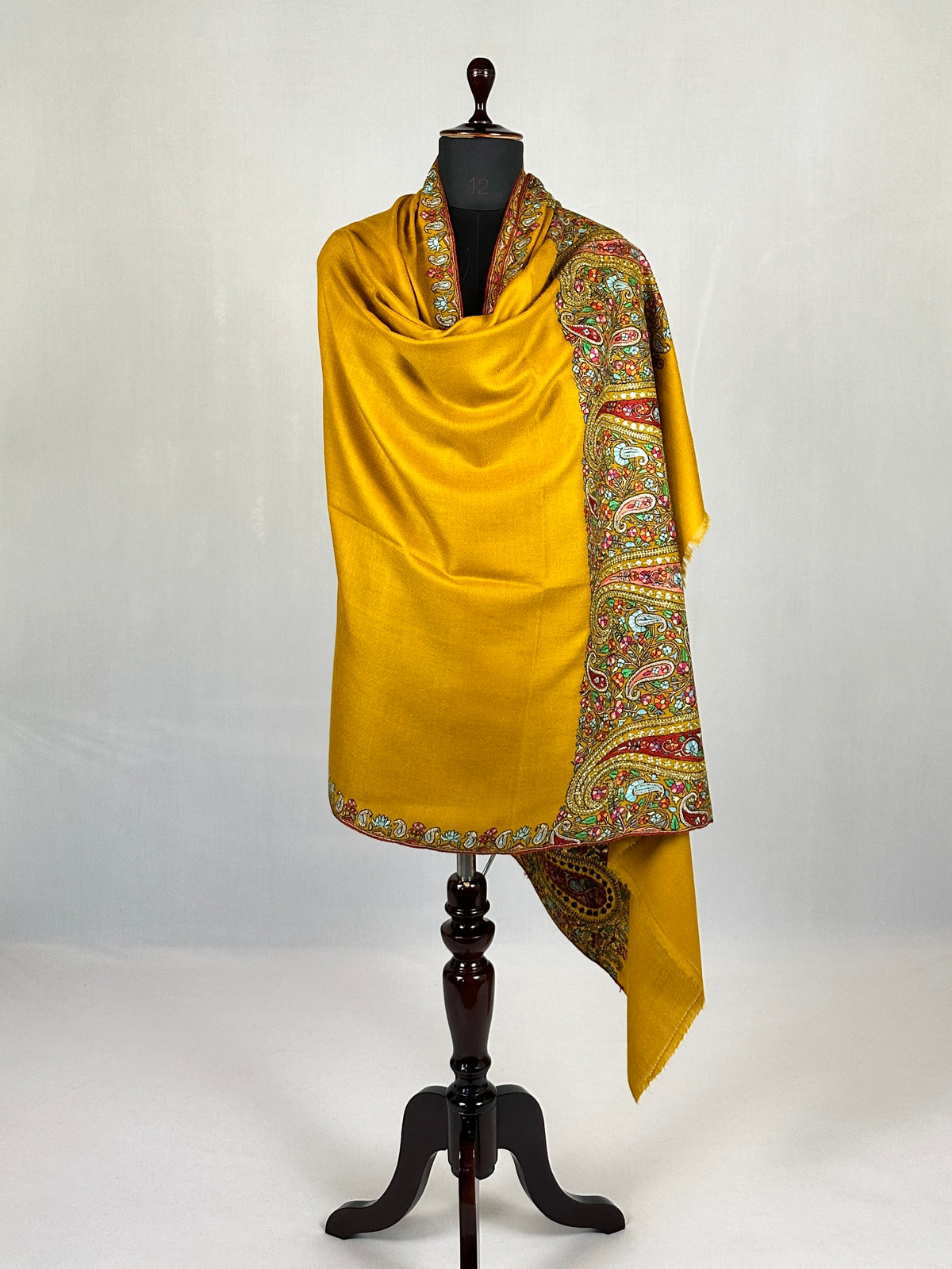 Pashmina Handloom Paper Mache'-Tilla Shawl