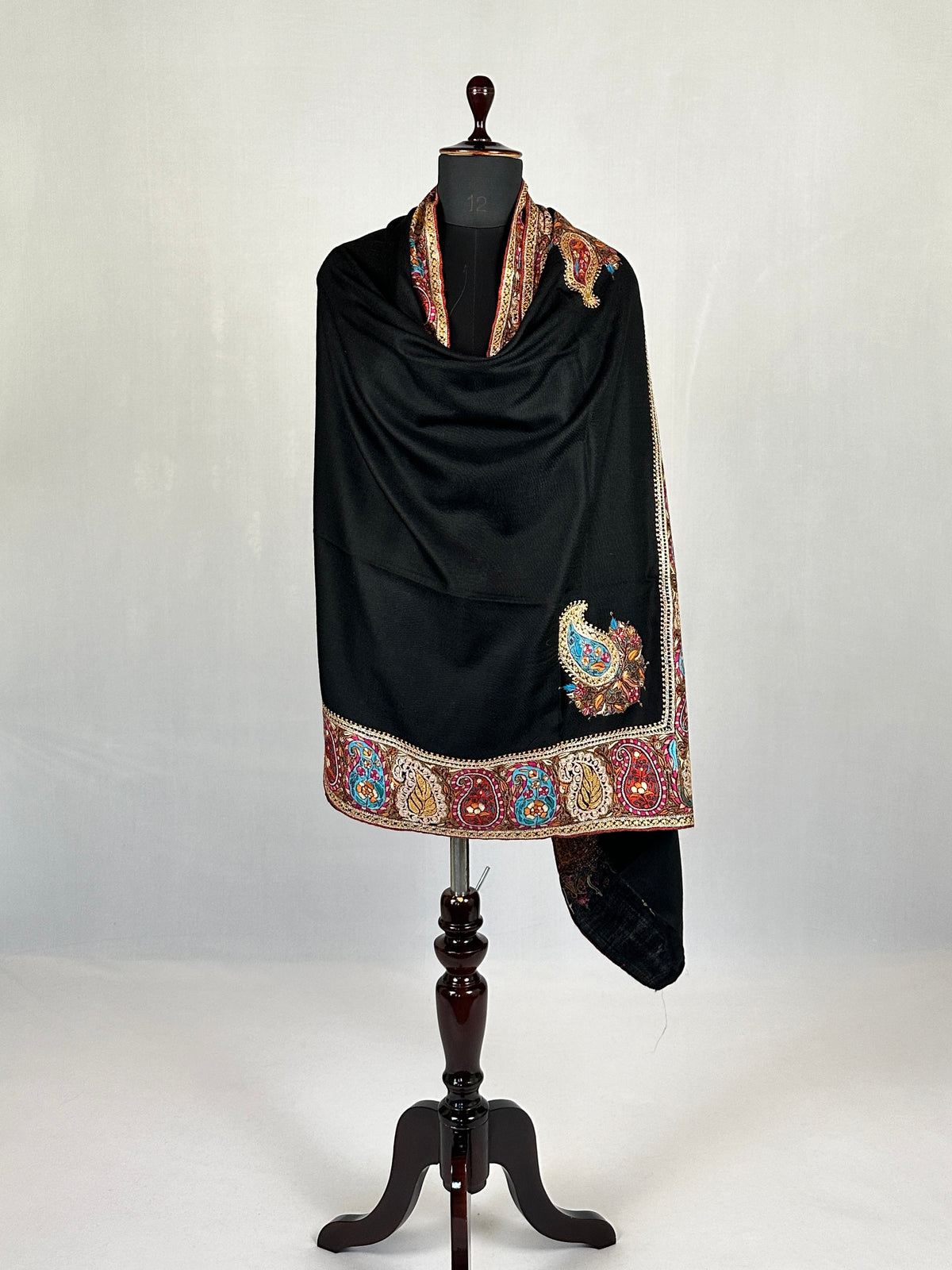 Pashmina Handloom Paper Mache'-Tilla Shawl