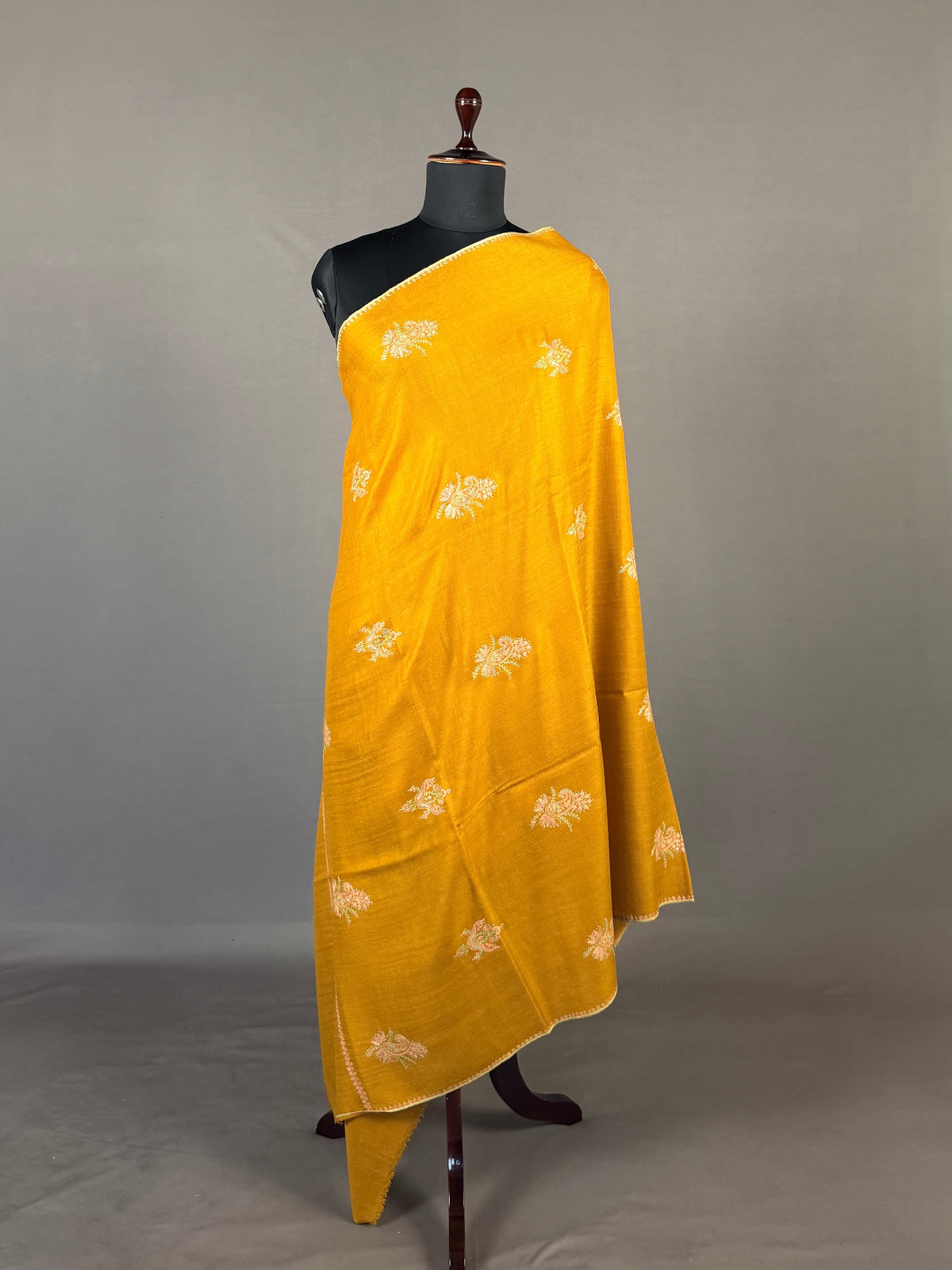 Pashmina Handloom Sozni Shawl