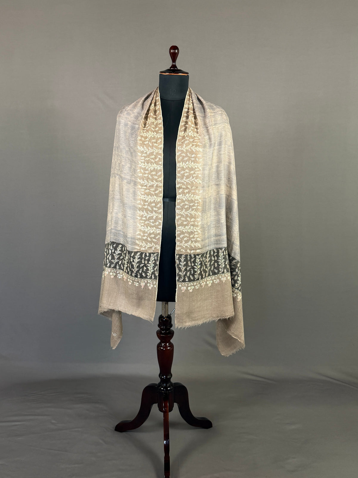 Pashmina Handloom Sozni Stole