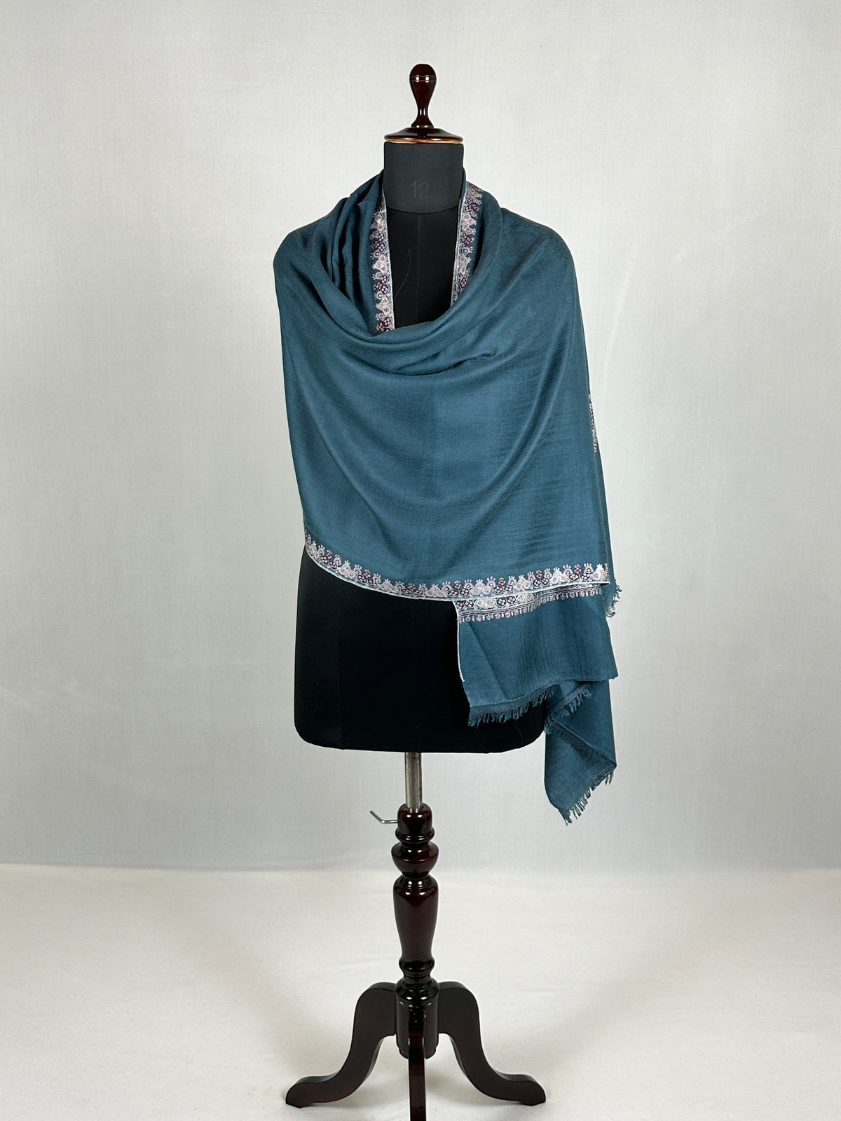 Pashmina Handloom Sozni Stole