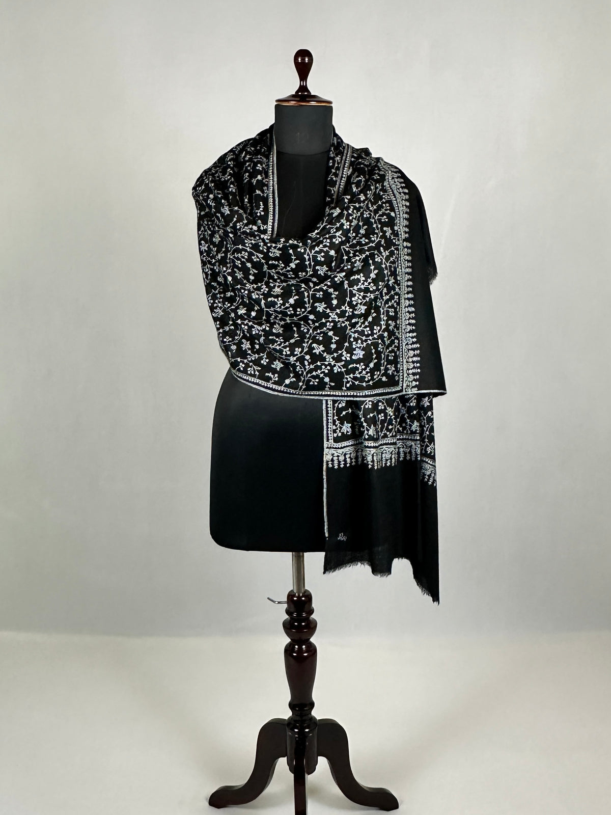 Pashmina Handloom Sozni Stole