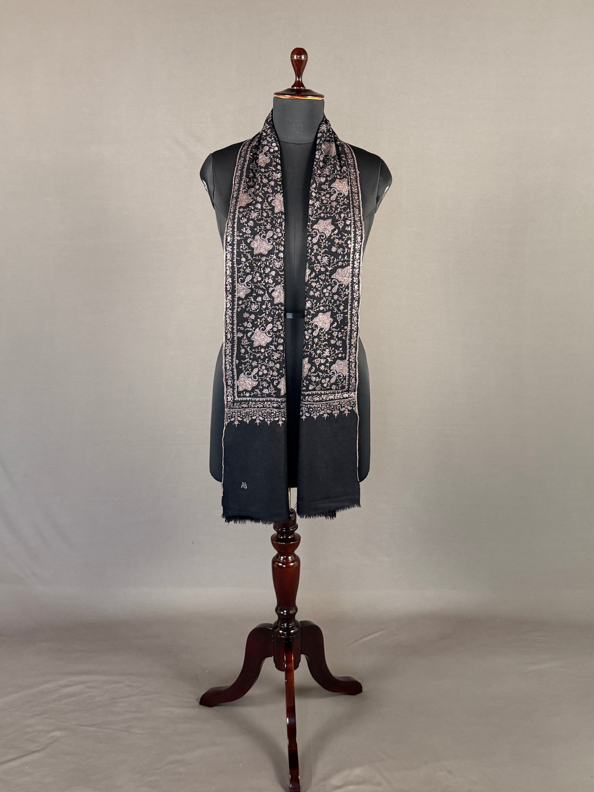 Pashmina Handloom Sozni Mufflar