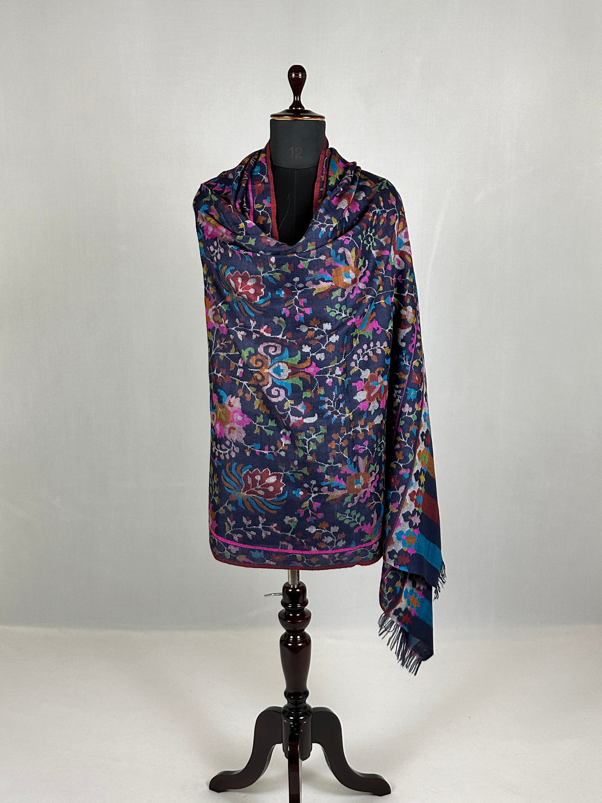 Pashmina Women's Handloom Kani Shawl