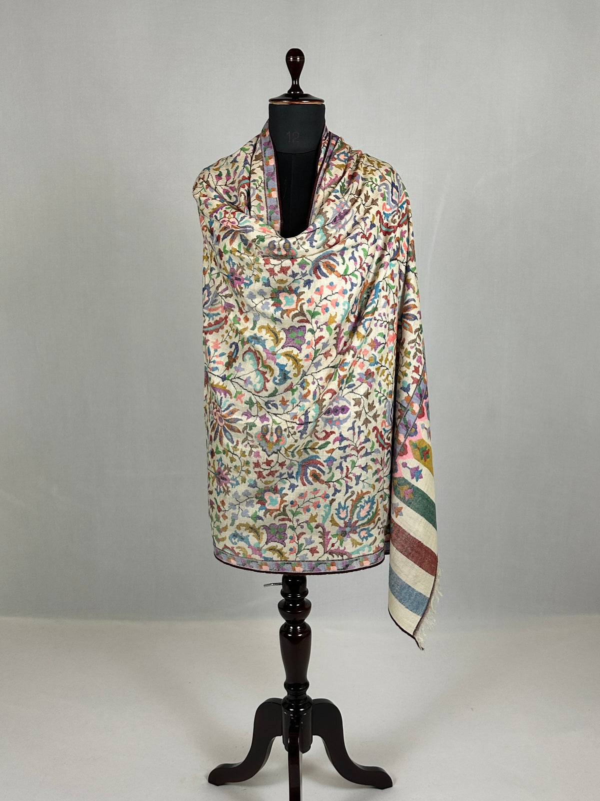 Women's Handloom Kani Shawl