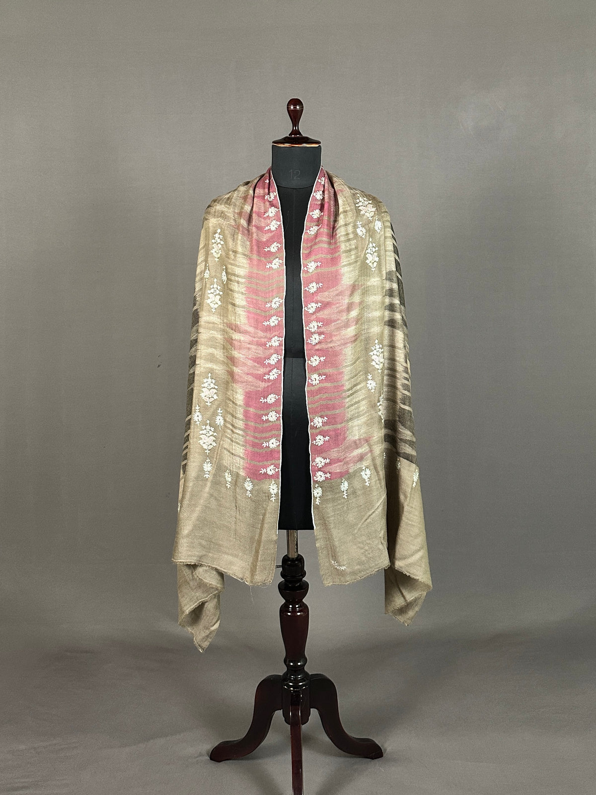 Pashmina Handloom Sozni Stole
