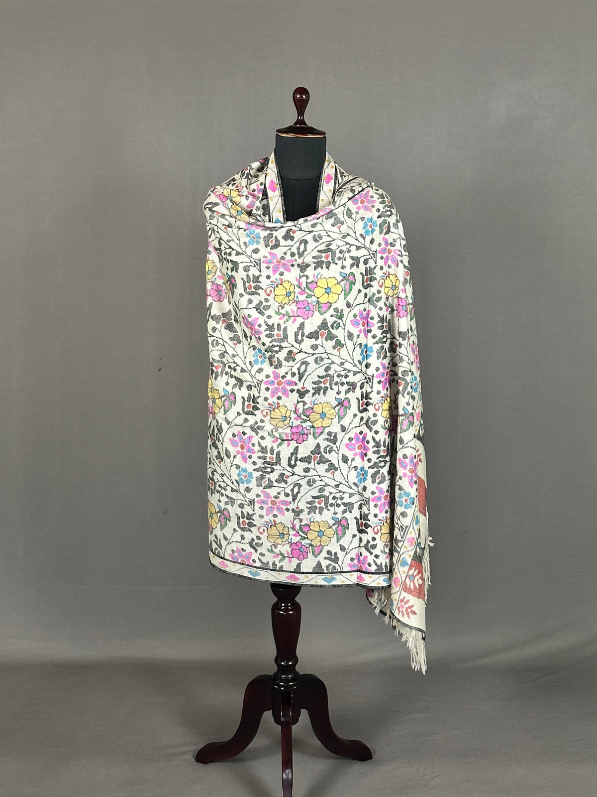 Pashmina Women's Handloom Kani Shawl