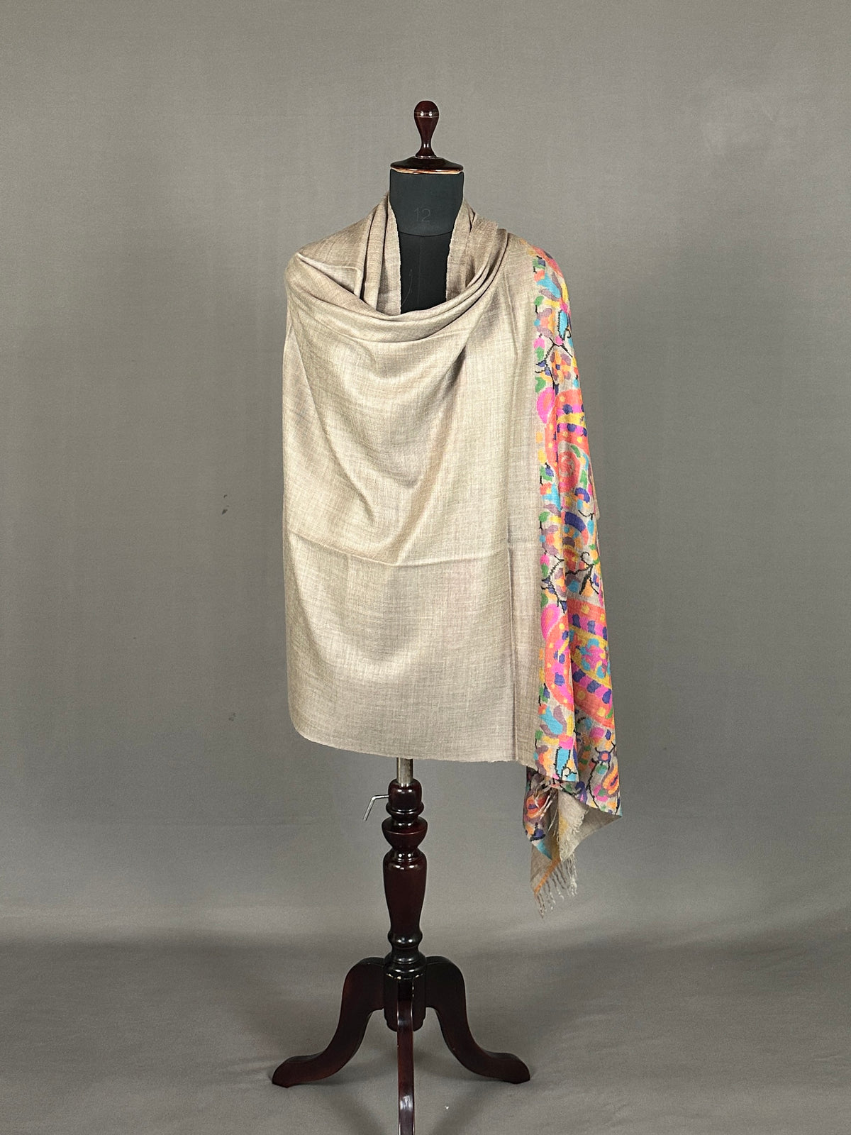 Pashmina Women's Handloom Kani Shawl