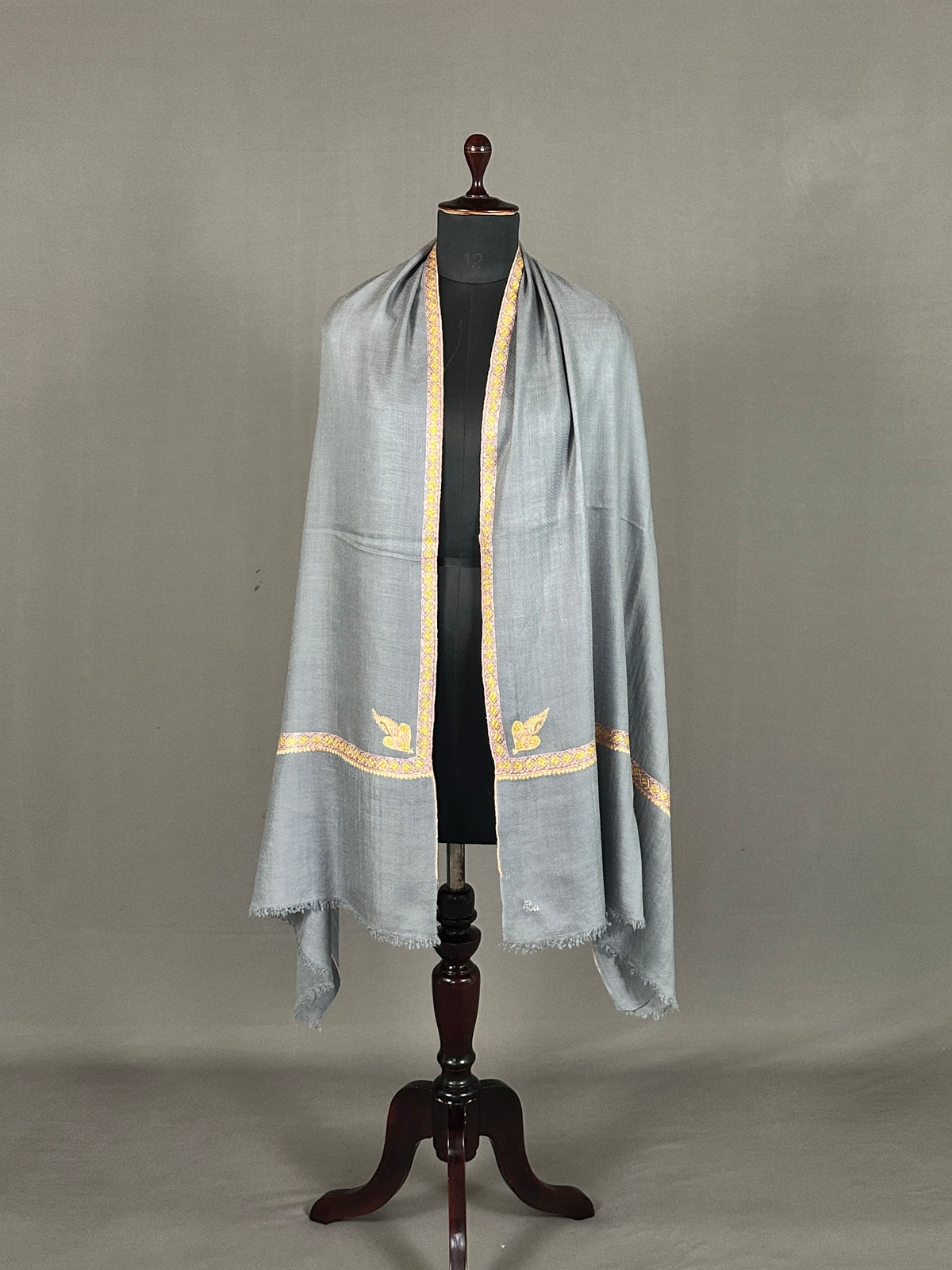 Pashmina Handloom Sozni Stole
