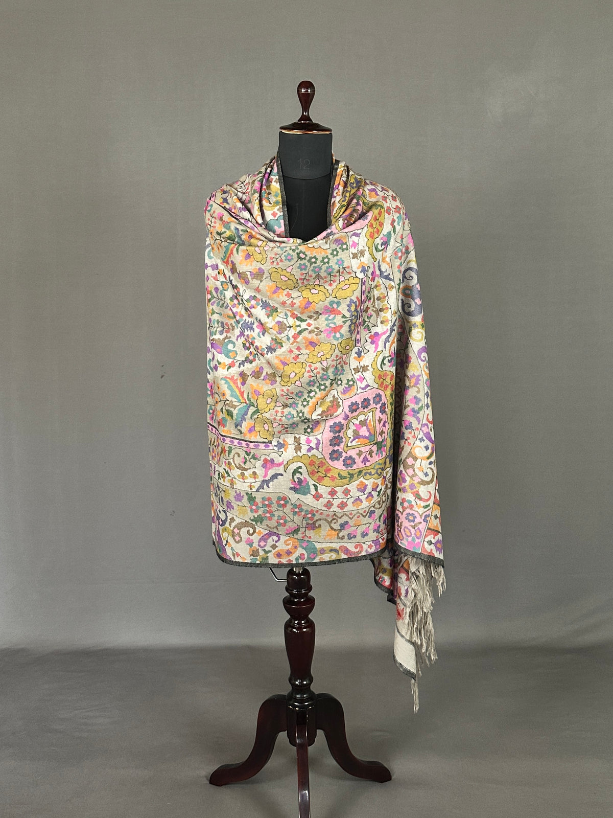Pashmina Women's Handloom Kani Shawl