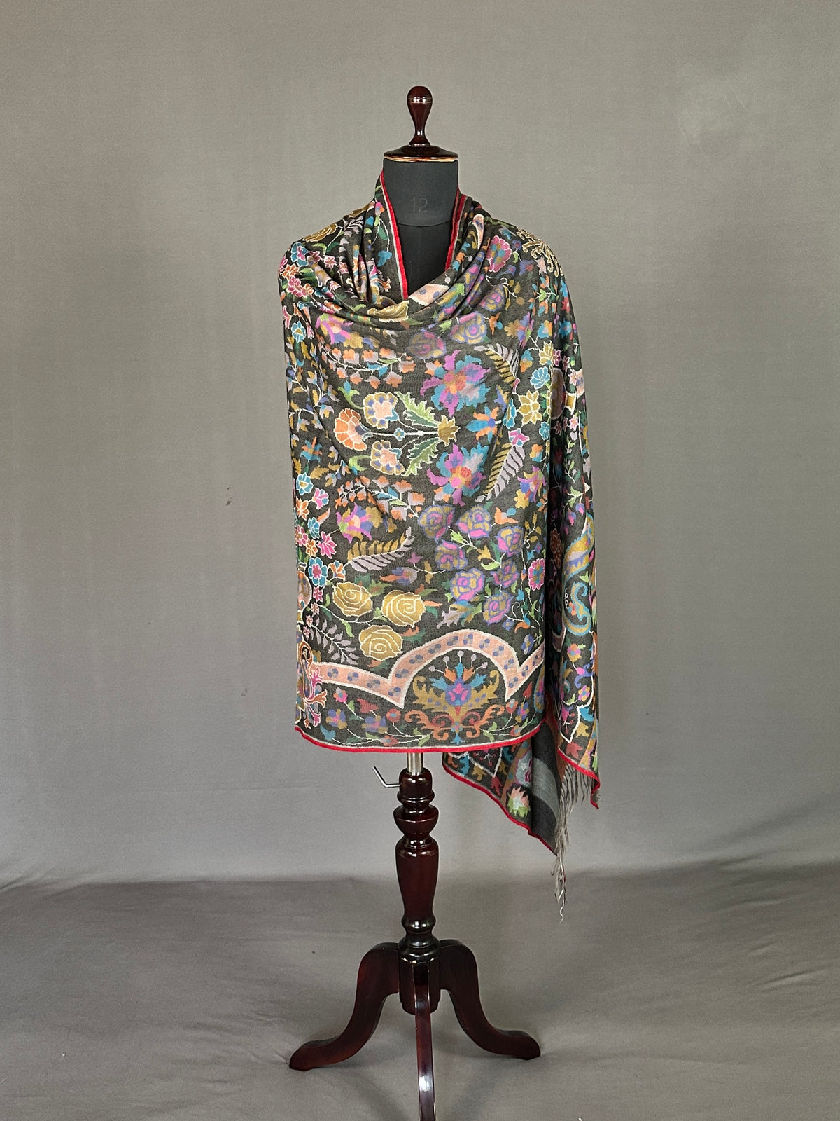 Pashmina Women's Handloom Kani Shawl