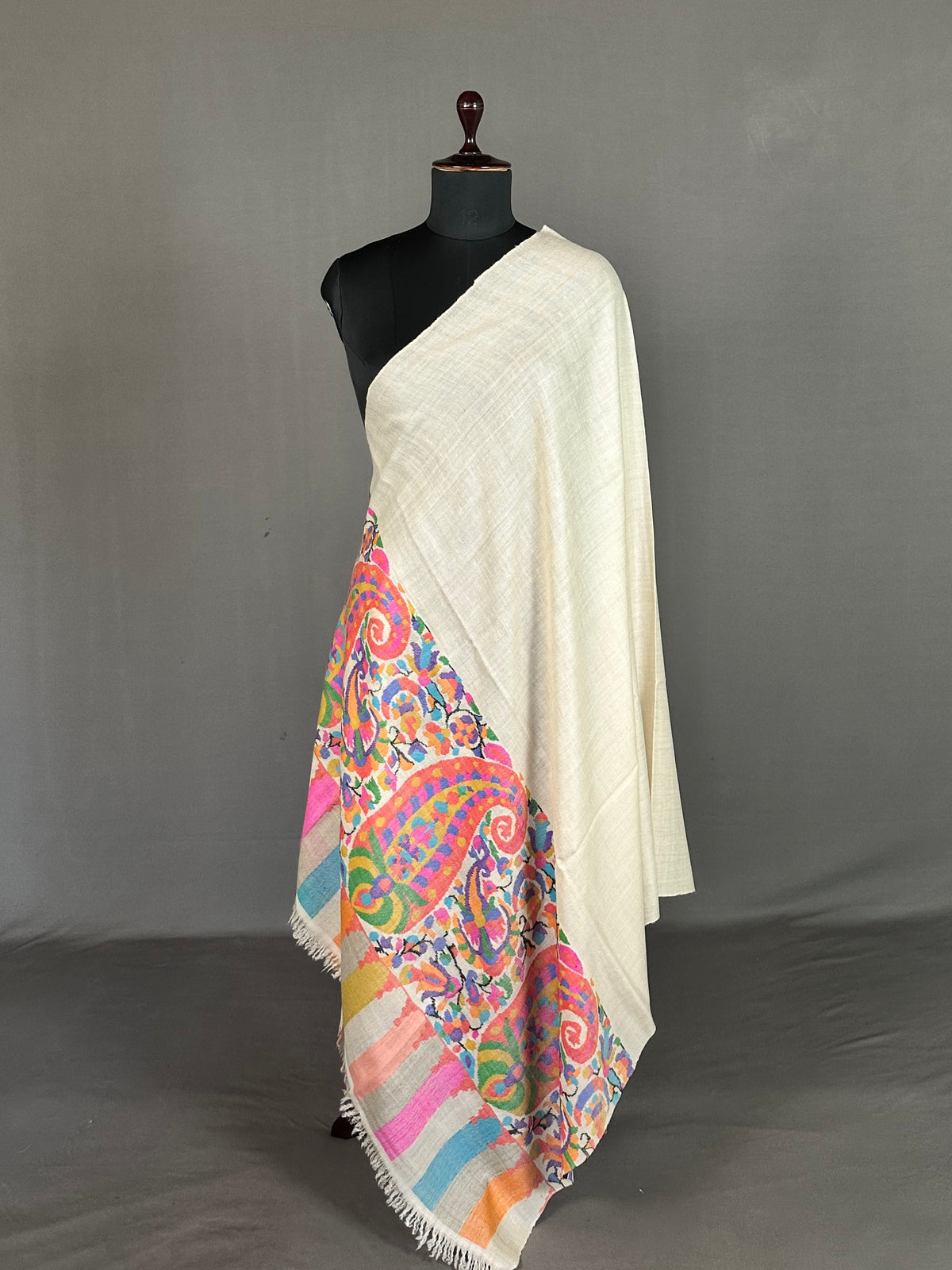 Pashmina Women's Handloom Kani Shawl