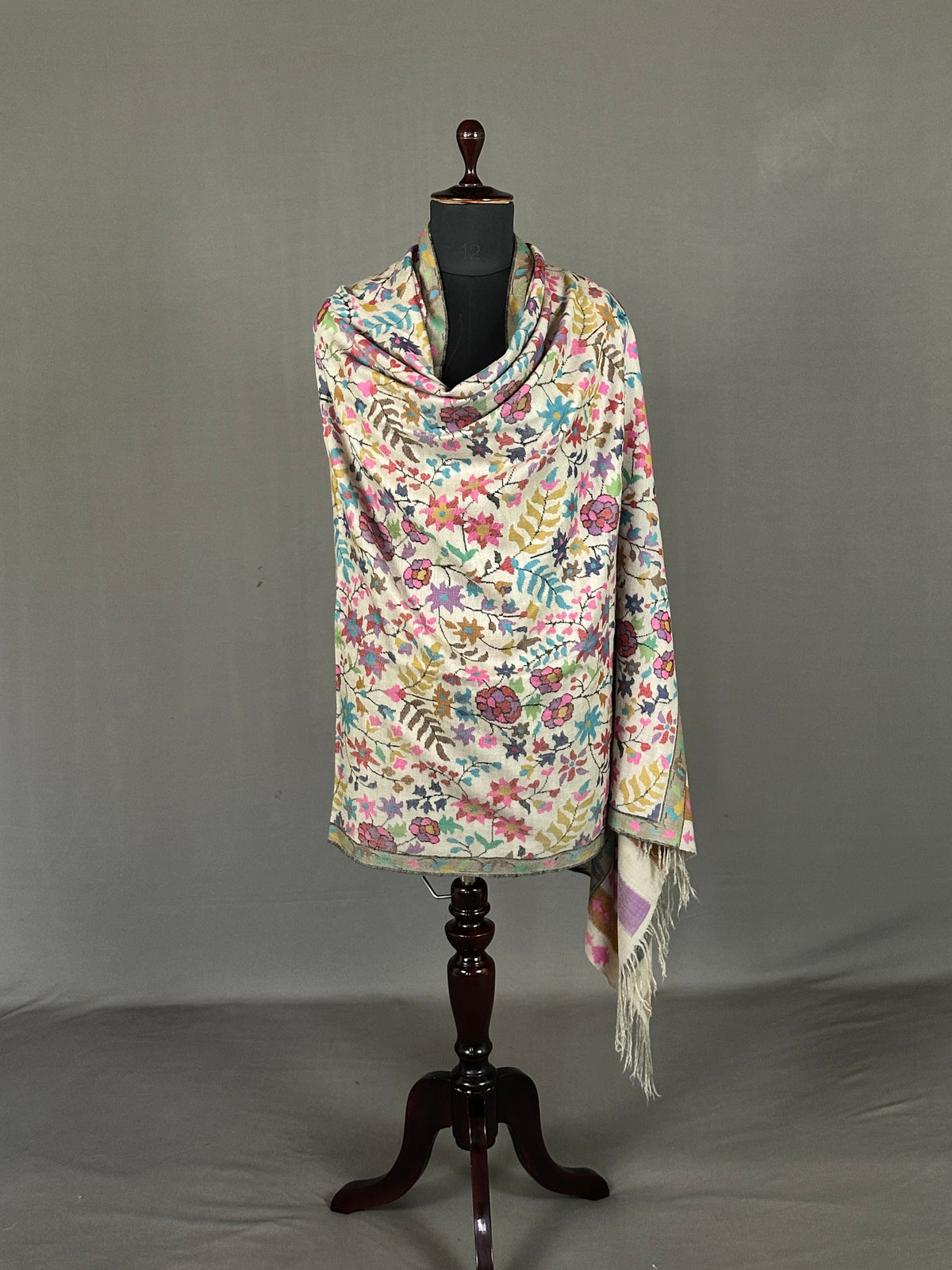 Pashmina Women's Handloom Kani Shawl