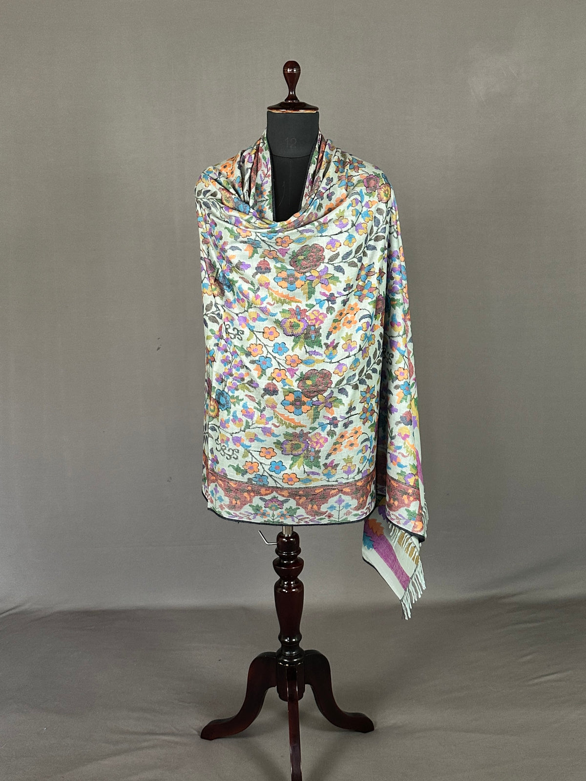 Pashmina Women's Handloom Kani Shawl