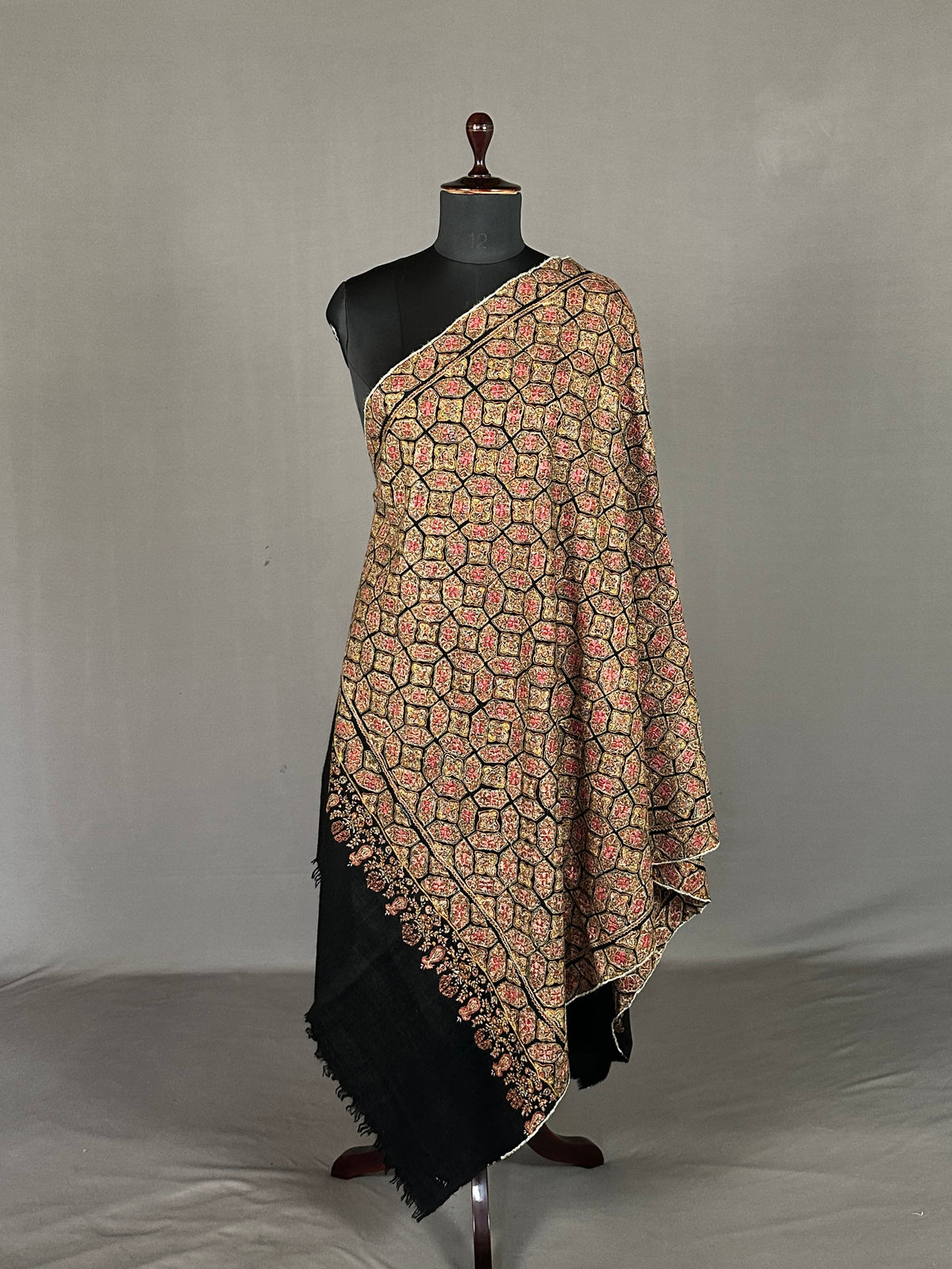 Pashmina Handloom Sozni Shawl