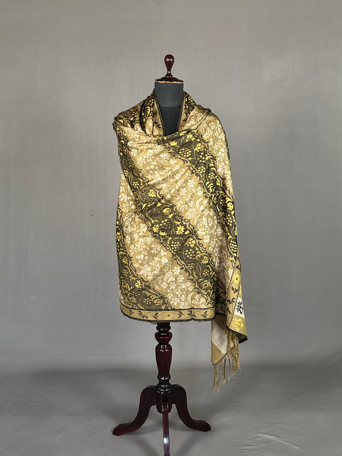 Pashmina Women's Handloom Kani Shawl
