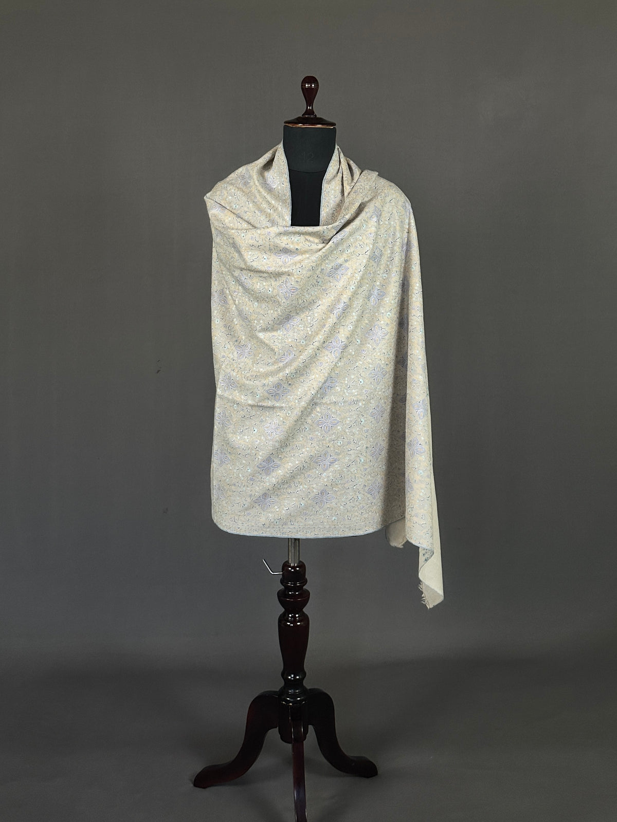 Pashmina Handloom Sozni Shawl