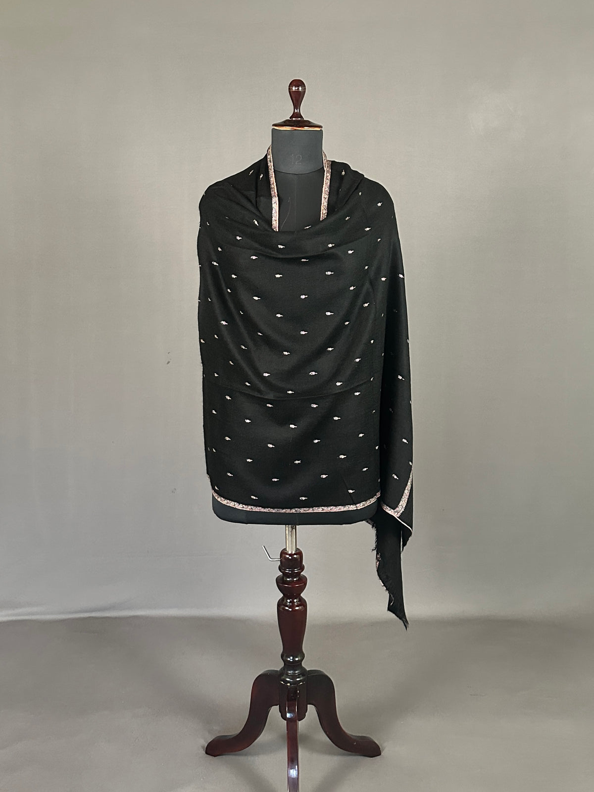 Pashmina Handloom Sozni Shawl